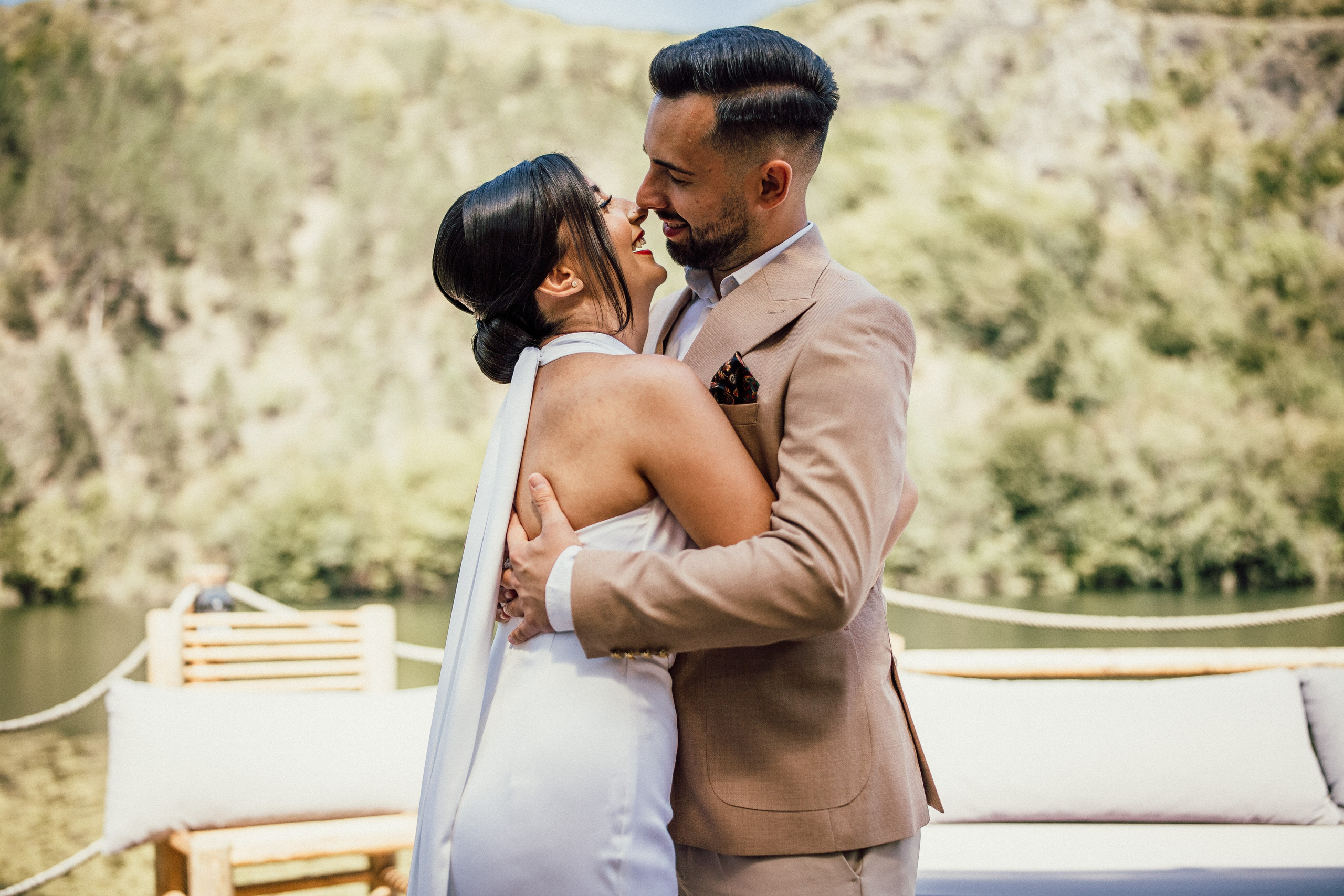 Fotograf Cununie Civilă Cluj, Someșul Cald, Kotta Ponton,. Horatiu Fat: Fotograf si Videograf Profesionist Nunta Cluj-Napoca