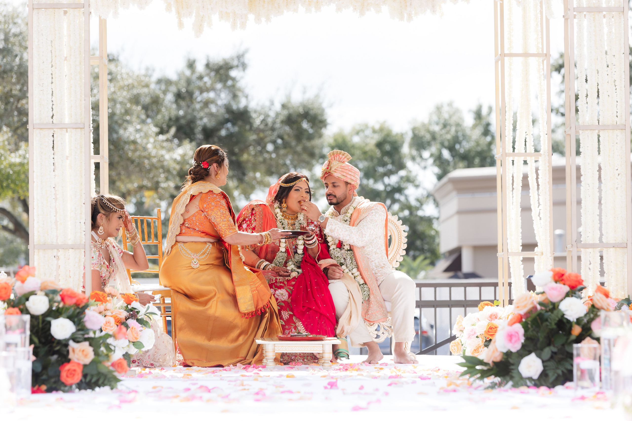 A Sacred Hindu Celebration of Love, Ritual, and Tradition. YES I DO PRODUCTION — Wedding photography&videography