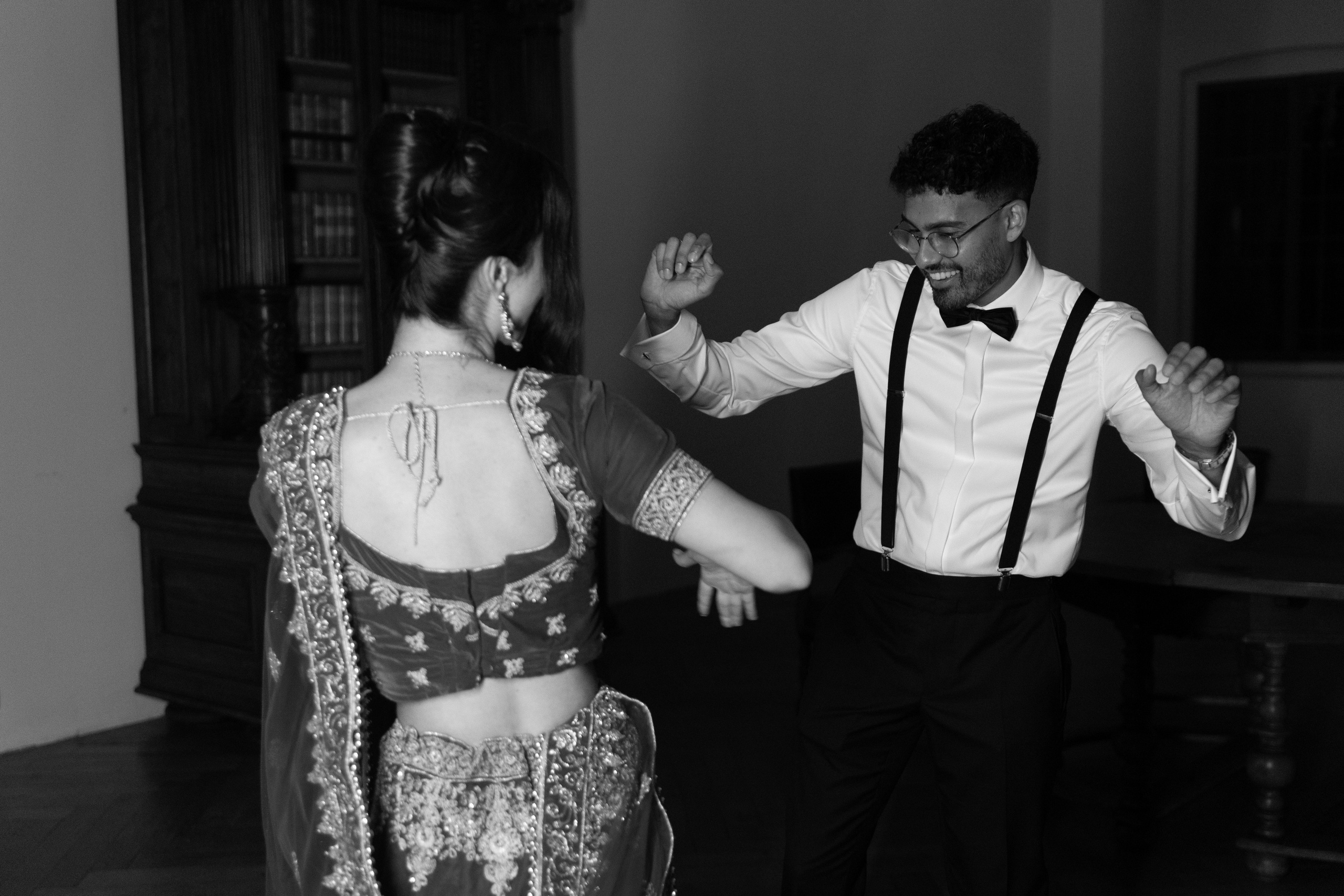 Elegant Castle Wedding in Austria | Alwin & Ruth’s Fairytale Celebration. Wedding photographer and videographer based in Timisoara, Romania