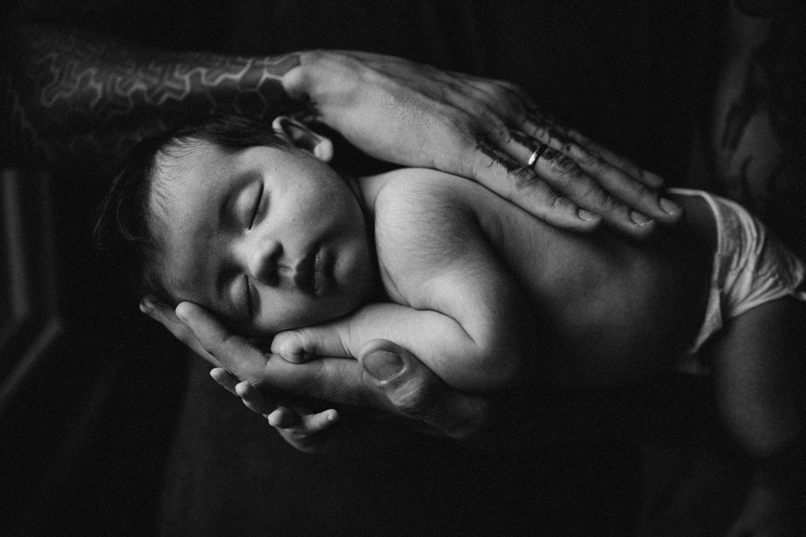 Luca’s 1 month. Fotografa documental de familia e nascimento em Florianópolis SC Daria Ermolaev