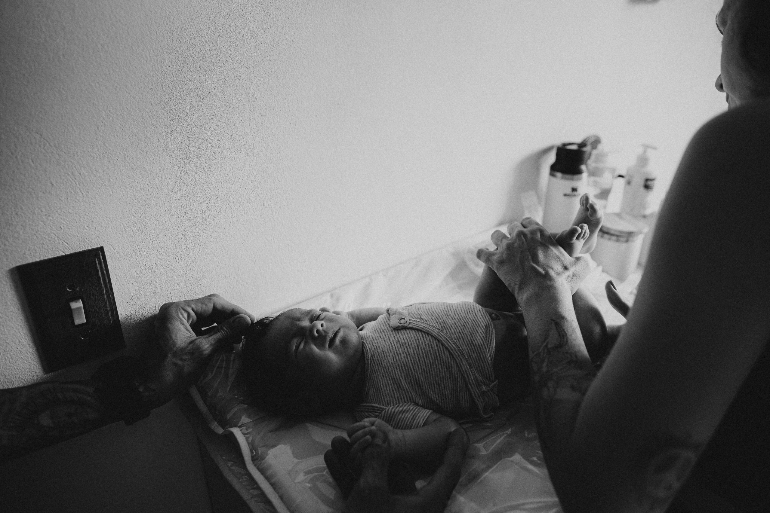 Luca’s 1 month. Fotografa documental de familia e nascimento em Florianópolis SC Daria Ermolaev