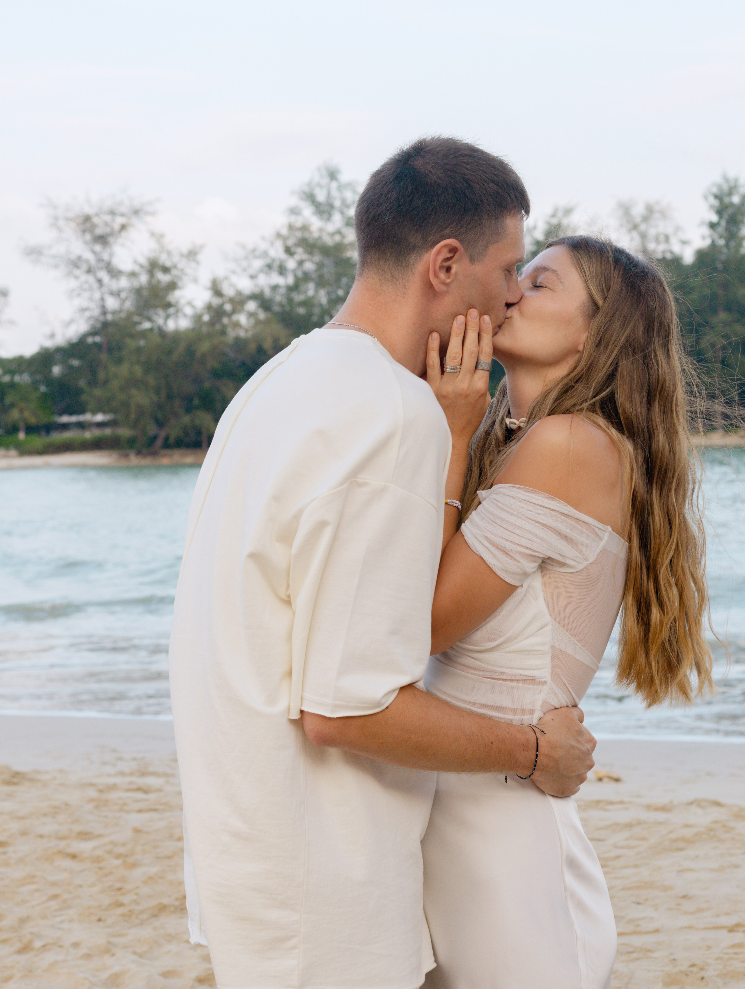LOVE — STORY. Photographer on Koh Samui Elena