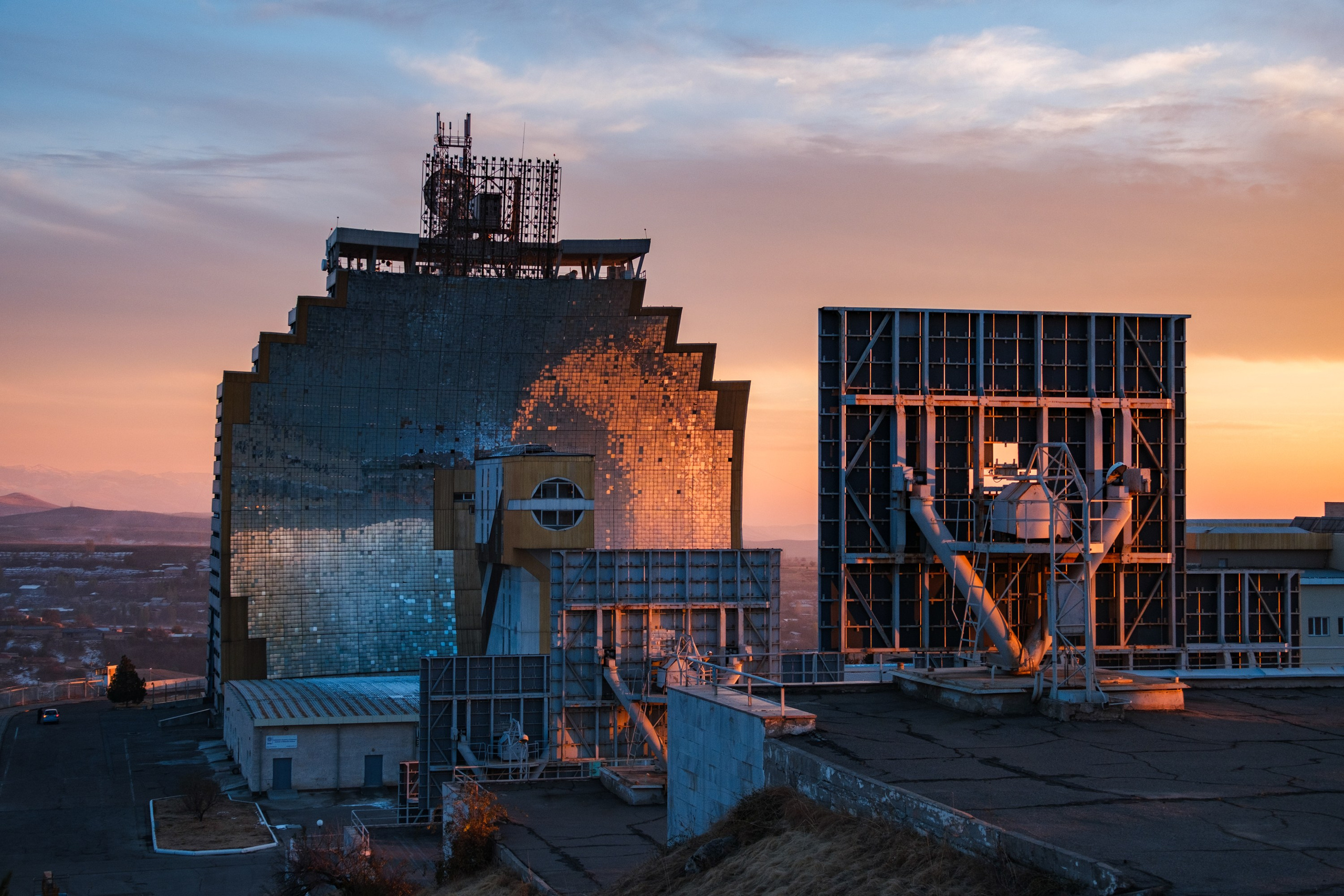 Обзор на объектив 16-300мм Sigma. Личные впечатления и опыт использования. Фотограф Григорий Кравец