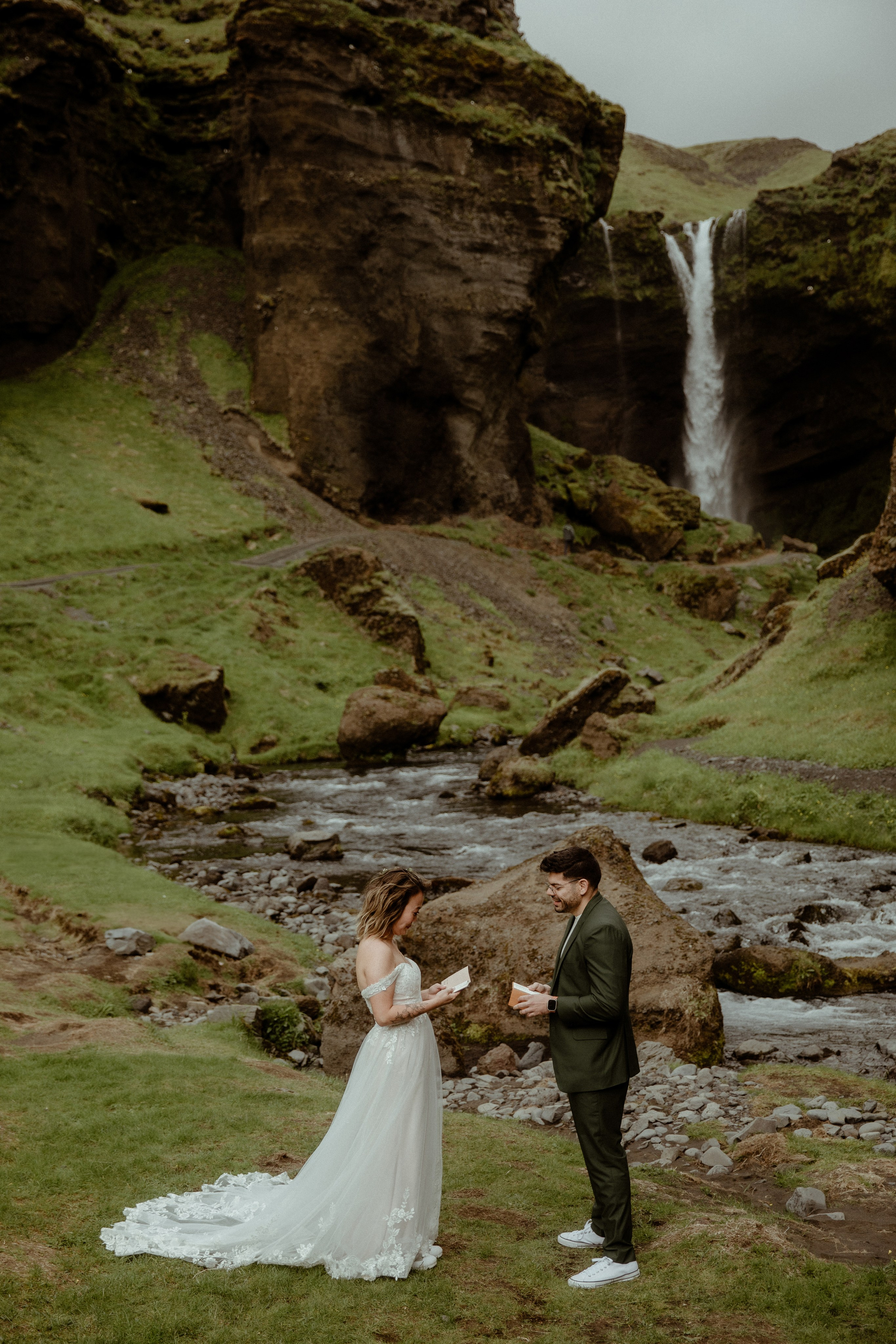 Elopement at Kvernufoss Waterfall. Iceland elopement photographer & videographer