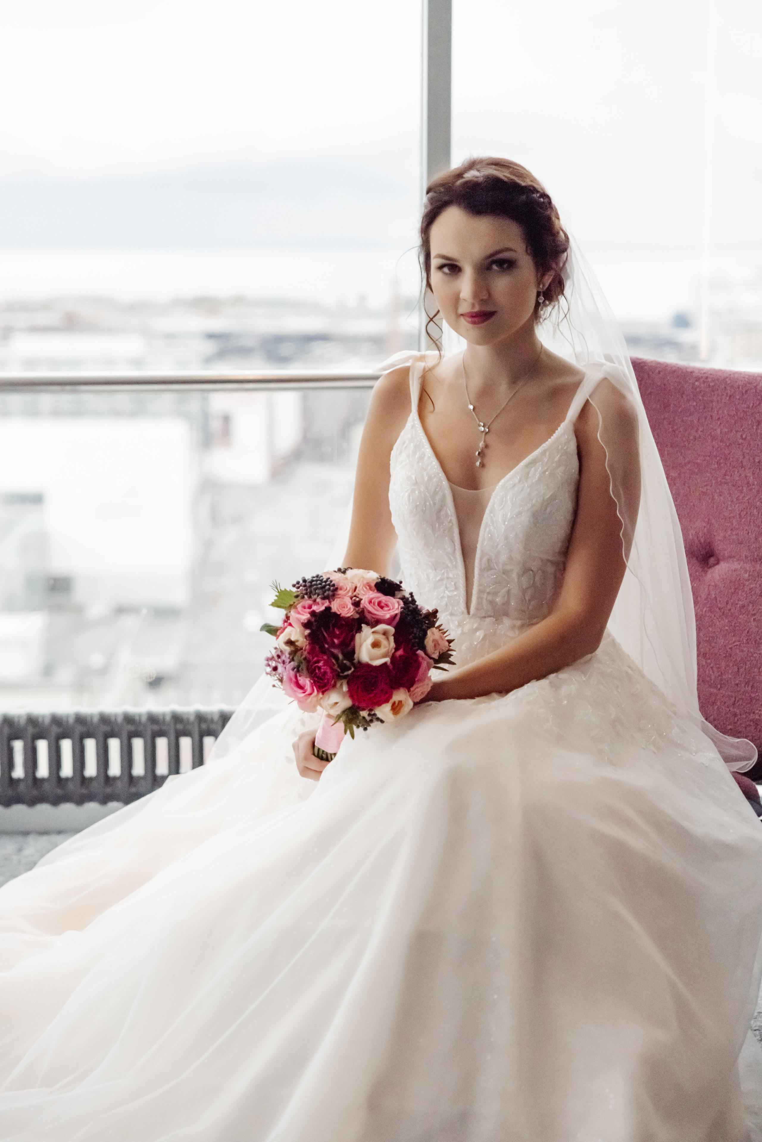 Wedding photographer in Tallinn. Wedding Photographer in Marbella, Como, Tuscany, Cannes