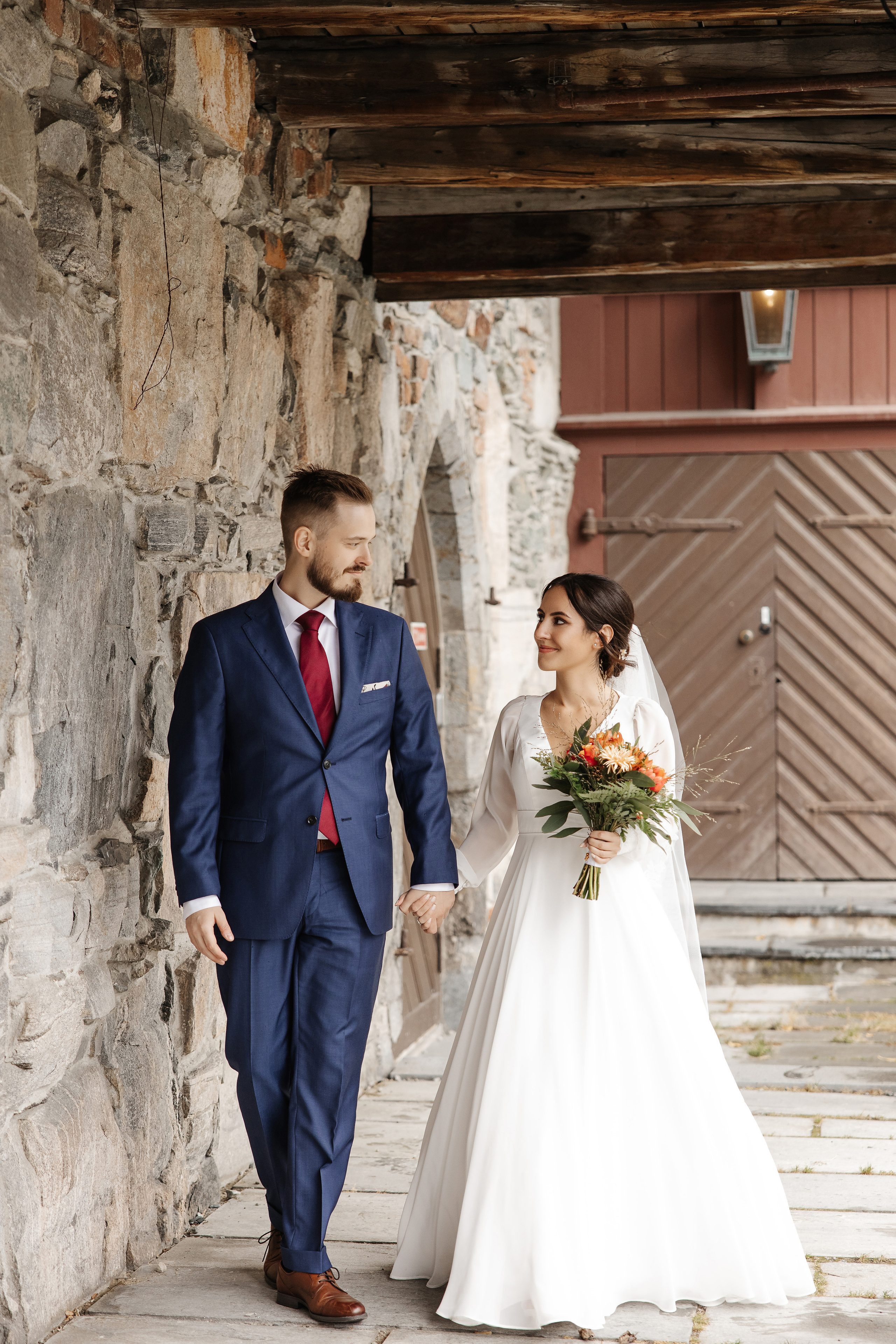 Wedding photographer in Tallinn. Wedding Photographer in Marbella, Como, Tuscany, Cannes