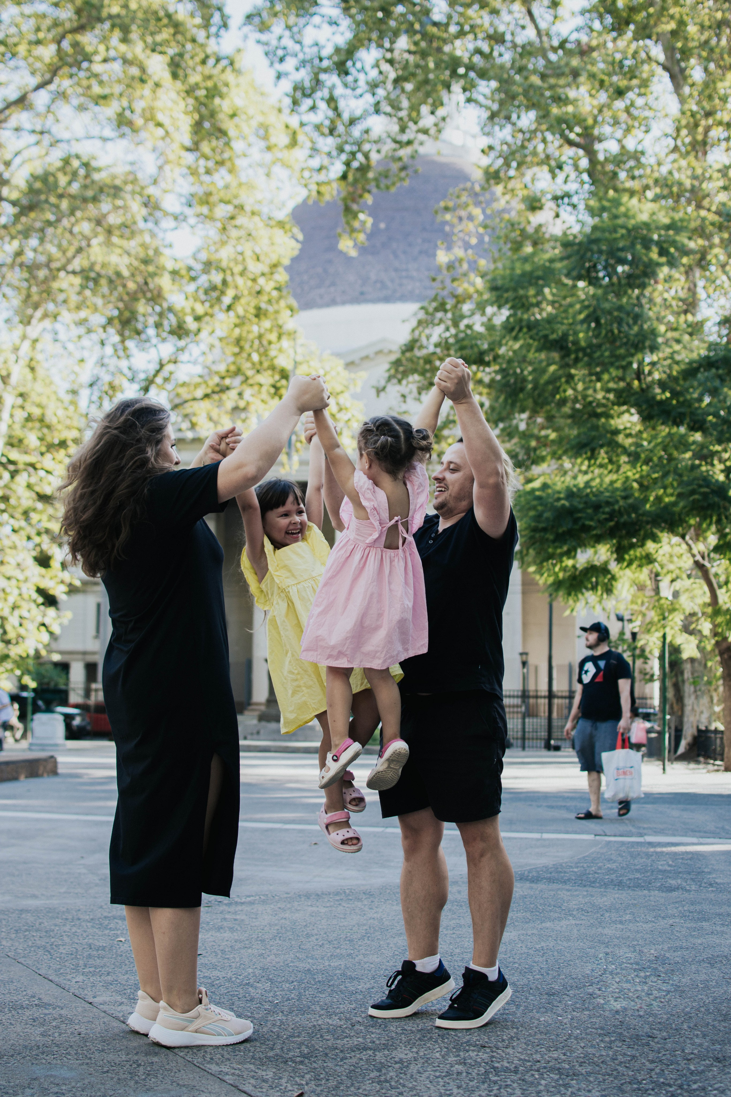 Announcement for the Vera’s family. Photographer @elmirkami in the city of Buenos Aires