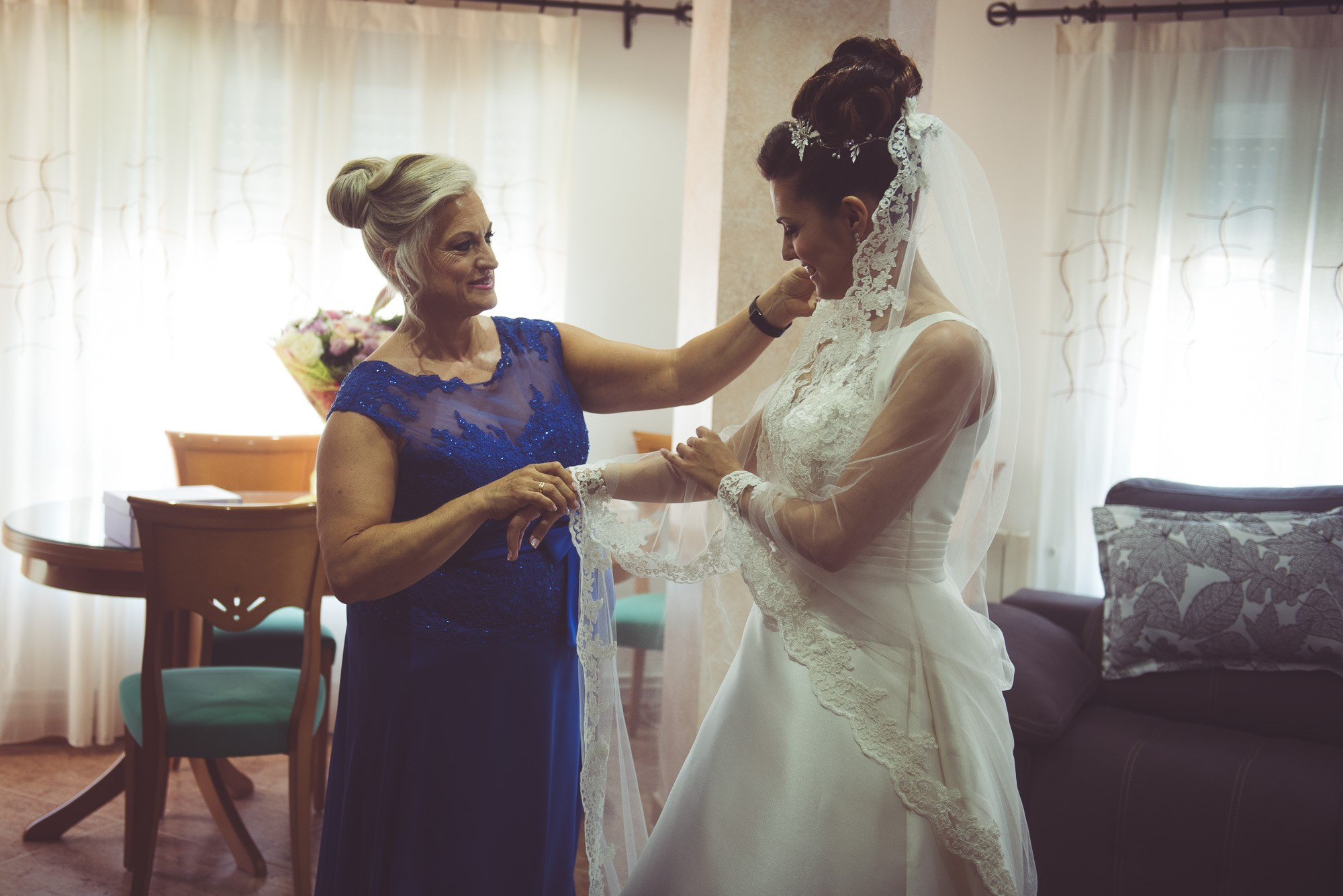 Boda de Héctor y Sheila · Templo del Salvador, Requena · Javier Poveda