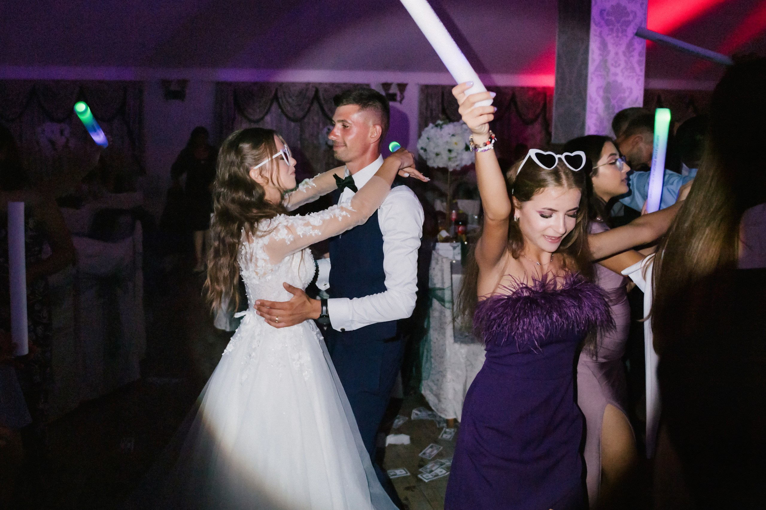 - nunta--fotograf-profesionist-botosani - fotografie-nunta-romantica - imagini-nunta-in-natura-alin-chirila-fotograf - fotografii-cuplu-indragostit-nunta-botosani - sedinta-foto-miri-andrei-iustina-alinofotostudio - amintiri-din-nunta-realizate-de-fotograf-profesionist - povestea-nuntii-andrei-si-iustina-in-imagini-alinofotostudio-fotograf evenimente- evenimente Botoșani -fotograf Suceava - fotograf Iași- servicii foto. servicii foto Botoșani. servicii foto video Botoșani. otograf-nunta-botosani-fotograf nunta. fotograf evenimente. fotograf nunta Botoșani. Alin chirila. Alin chirila fotograf. Alinofotostudio.- servicii foto. servicii foto Botoșani. servicii foto video Botoșani. fotograf nunta. fotograf evenimente. fotograf nunta Botoșani. Alin chirila. Alin chirila fotograf. Alinofotostudio.fotograf stare civilă,poze stare civilă,album foto stare civilă,servicii foto suceava,fotograf evenimente suceava,fotograf nuntă suceava,poze cununie civilă,ședință foto stare civilă,sesiune foto suceava,fotograf profesionist suceava,fotograf botosani,stare civila botosani,alinofotostudio,alin chirila fotograf.servicii foto. servicii foto Botoșani. servicii foto video Botoșani. fotograf nunta. fotograf evenimente. fotograf nunta Botoșani. Alin chirila. Alin chirila fotograf. Alinofotostudio.fotograf stare civilă,poze stare civilă,album foto stare civilă,servicii foto suceava,fotograf evenimente suceava,fotograf nuntă suceava,poze cununie civilă,ședință foto stare civilă,sesiune foto suceava,fotograf profesionist suceava,fotograf botosani,stare civila povestitor prin fotografiebotosani,alinofotostudio,alin chirila fotograf,servicii foto. servicii foto Botoșani. servicii foto video Botoșani. fotograf nunta. fotograf evenimente. fotograf nunta Botoșani. Alin chirila. Alin chirila fotograf. Alinofotostudio.fotograf stare civilă,poze stare civilă,album foto stare civilă,servicii foto suceava,fotograf evenimente suceava,fotograf nuntă suceava,poze cununie civilă,ședință foto stare civilă,sesiune foto suceava,fotograf profesionist suceava,fotograf botosani,stare civila botosani,alinofotostudio,alin chirila fotograf,cununie religioasă botoșani,andreea și neculai,capela militară botoșani,foto conacul zăicești,fotograf nuntă botoșani,fotograf cununie religioasă,foto evenimente botoșani,poze cununie capela militară,ședință foto zăicești,fotograf profesionist botoșaniMire și mireasă – Sergiu & Liliana – ziua nunții, 2024 - Emoții în ziua nunții – Sergiu și Liliana - Dansul mirilor – fotografie artistică nuntă 2024 - Sedinta foto romantică în natură – Sergiu & Liliana - Rochia de mireasă și detalii de nuntă elegan-Album de cununie civilă Florin și Anda – Fotografii profesionale realizate de Alin Chirilă în Botoșani -fotograf prin fotografie-Ședință foto Trash the Dress pe muntele Rarău cu Iulian și Iuliana – fotografie de cuplu, natură montană, emoție autentică surprinsă de Alin Chirilă, povestitor prin fotografie.- "Iulian și Iuliana pe crestele Rarăului – fotografie Trash the Dress în natură" - "Cuplu îmbrățișat la apus pe muntele Rarău – ședință foto după nuntă" - "Rochie de mireasă în vânt pe munte – Trash the Dress Rarău-1. Iulian și Iuliana pe muntele Rarău – ședință foto Trash the Dress în natură, cu peisaj montan spectaculos 2. Cuplu în îmbrățișare pe Rarău – emoție autentică surprinsă după nuntă 3. Rochie de mireasă în bătaia vântului – fotografie artistică Trash the Dress în munți 4. Mire și mireasă privind spre orizont – dragoste și libertate pe muntele Rarău 5. Iuliana zâmbind în rochia de mireasă – portret în natură, Trash the Dress 6. Iulian ținându-și mireasa de mână – ședință foto romantică pe munte 7. Detaliu cu rochia pe stâncă – estetică naturală Trash the Dress Rarău 8. Cuplu în mers pe poteca Rarăului – fotografie simbolică de după nuntă 9. Apus de soare pe Rarău în spatele mirilor – imagine de poveste Trash the Dress 10. Iulian și Iuliana râzând împreună – momente autentice surprinse de Alin Chirilă, povestitor prin fotografie-fotograf-nunta-cerbu-botosan trash-the-dress-botosani Alin Chirilă Fotograf – fotograf de nuntă Botoșani-fotograf nuntă Botoșani-fotograf nuntă Cerbu Botoșani-fotograf profesionist nuntă Botoșani-fotografie de nuntă Botoșani-fotograf evenimente Botoșani-fotograf nuntă Moldova-fotograf trash the dress Botoșani - fotograf pregătirea mirilor Botoșani -fotograf ceremonie religioasă nuntă-fotograf petrecere nuntă Botoșani- fotograf nuntă Botoșani pregătirea mirelui- pregătirea mirelui fotografie nuntă Cerbu Botoșani-fotograf nuntă Botoșani pregătirea miresei -mireasă pregătiri nuntă Cerbu Botoșani-fotograf nuntă Botoșani nașii mirilor-ceremonie religioasă nuntă Cerbu Botoșani-fotograf nuntă Botoșani ceremonie religioasă biserică-petrecere nuntă Cerbu Botoșani invitați dans-fotograf nuntă Botoșani petrecere restaurant-ședință foto trash the dress-fotograf trash the dress Botoșani ședință foto după nuntă-Fotograf nuntă Botoșani – galerie foto reală de la evenimente