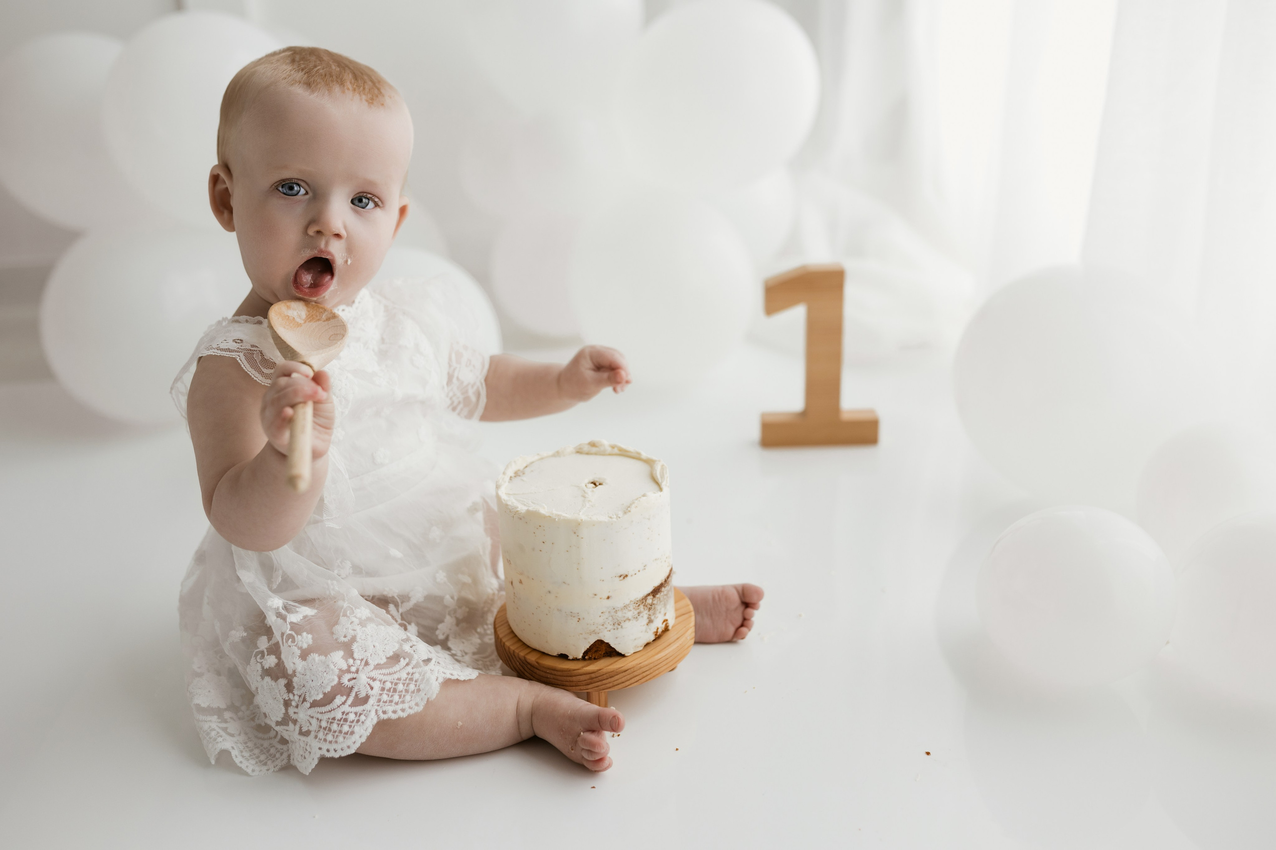 Cake Smash. Anna Levina Photography