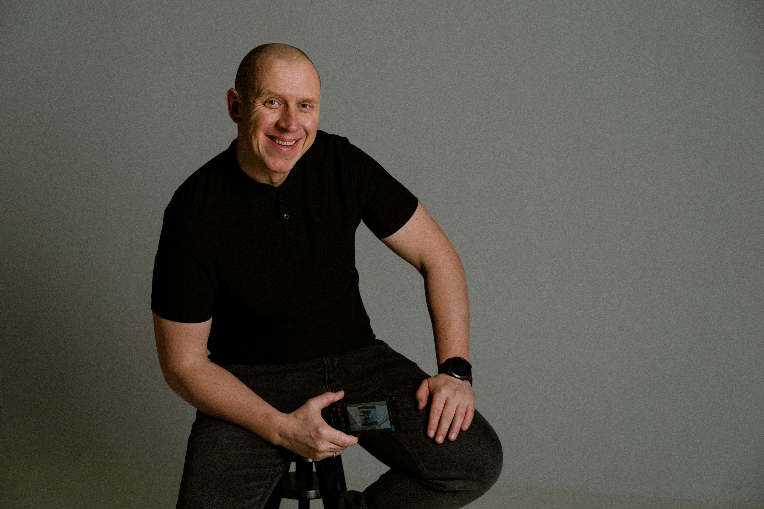 Kā samontēt video Apple datorā. Video shooting and creating with phone, iPhone Video School