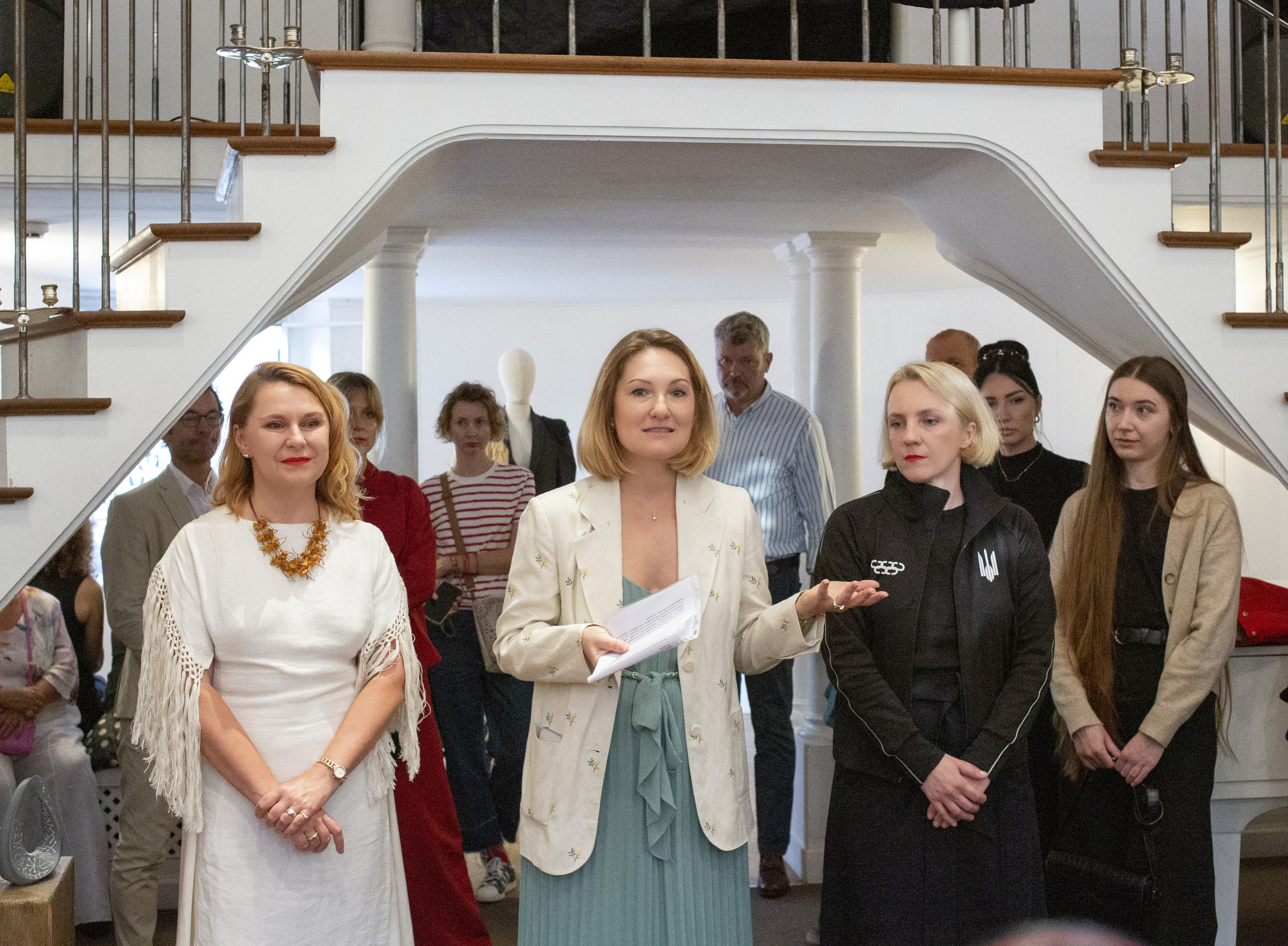 « Évolution de l’archaïque ». Natalia Bogdanovska. Films et photographie corporate en France