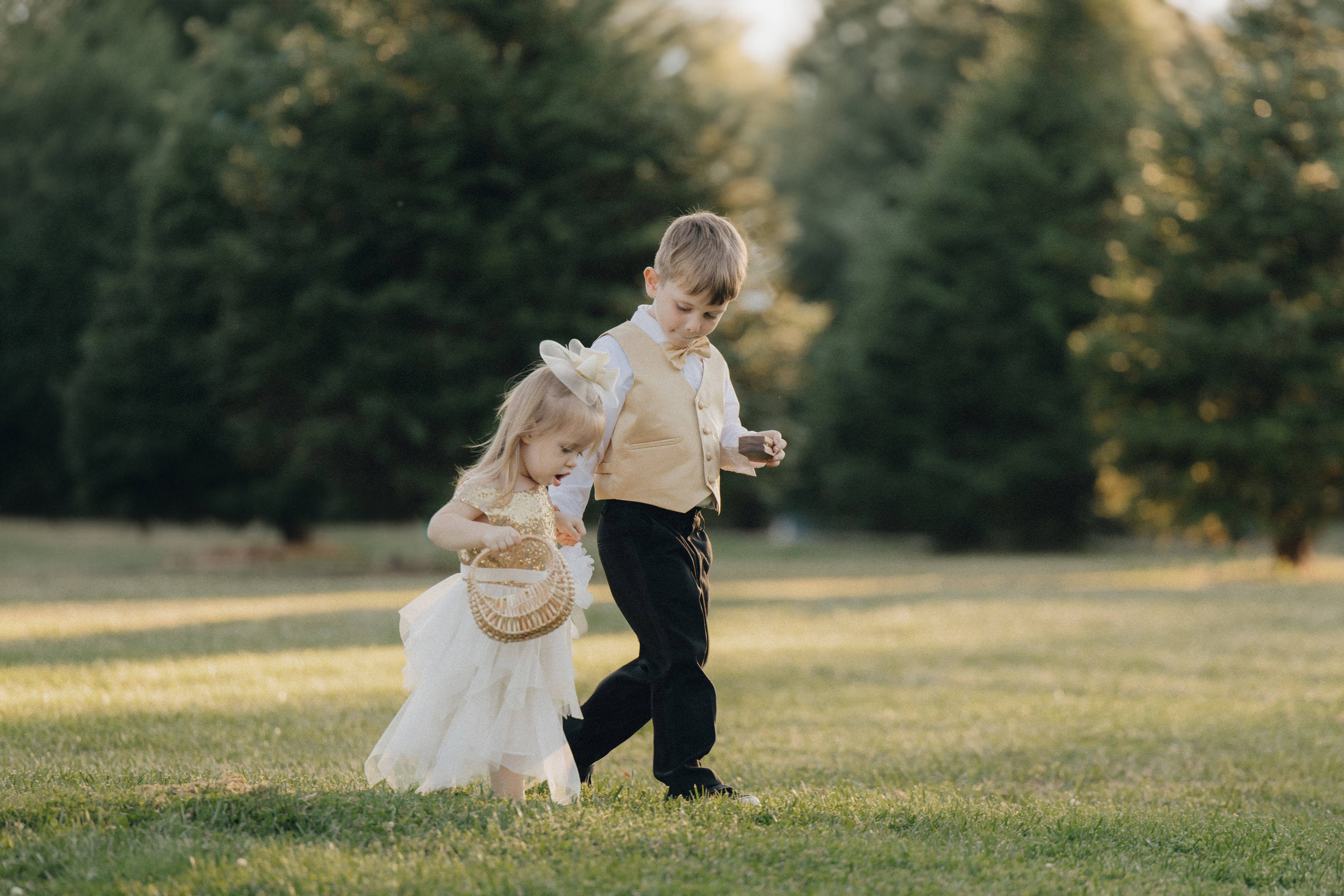 Wedding Photography at Portland Oregon | Jessie & Isaac's Session by Georgy Shishkin | Capturing Moments in Portland, Seattle, Bend & Oregon. Capturing Love in the Heart of the Pacific Northwes