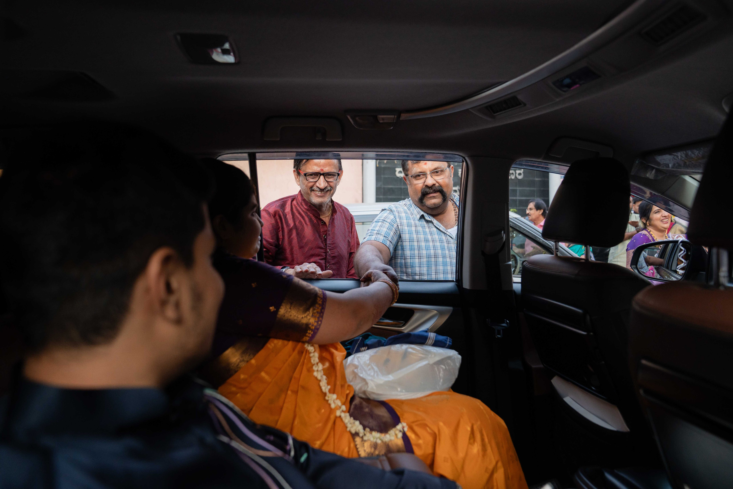 Aishwarya & Shashank. Documentary Wedding Photo & Film Studio | Truly Yours