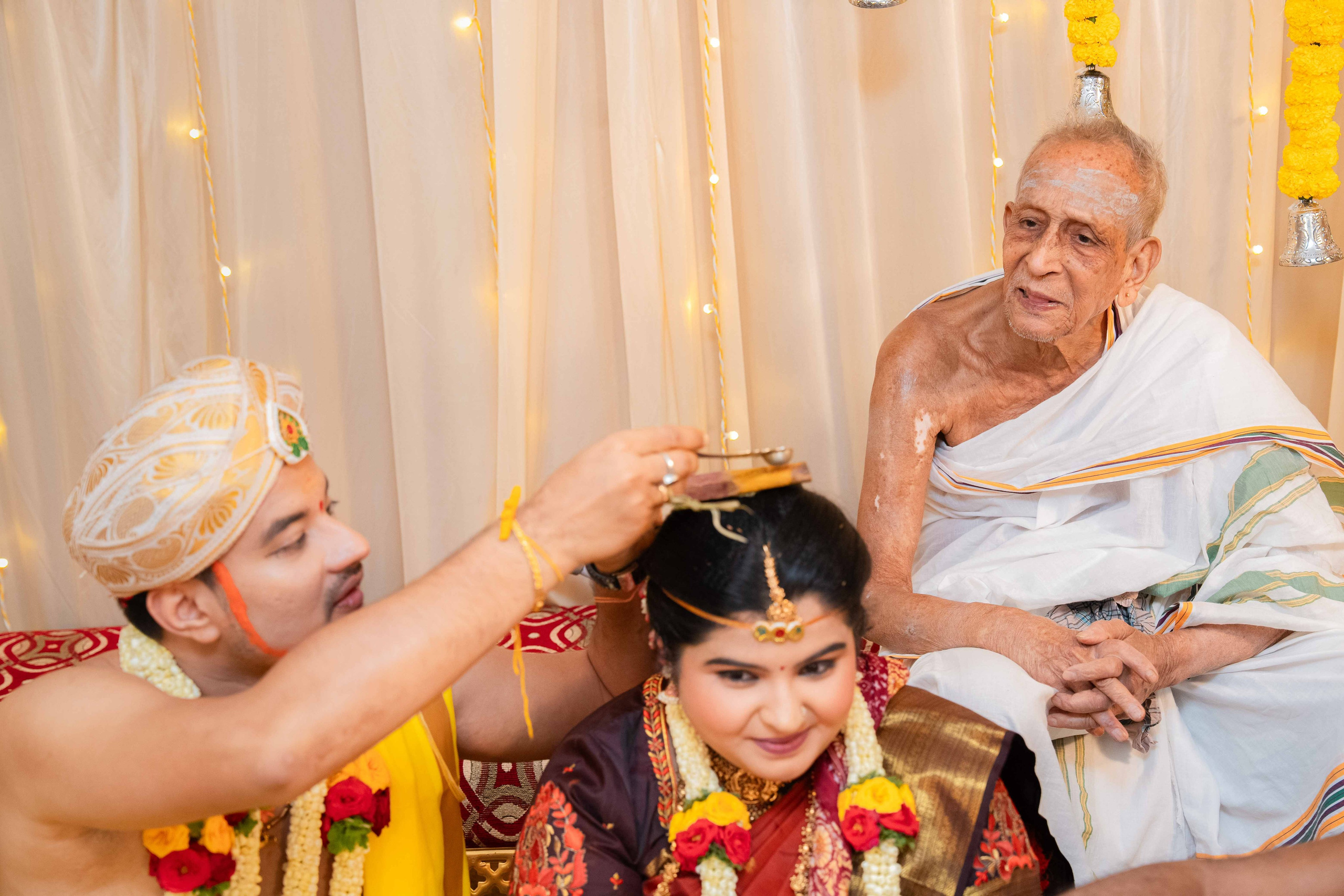 Aishwarya & Shashank. Documentary Wedding Photo & Film Studio | Truly Yours