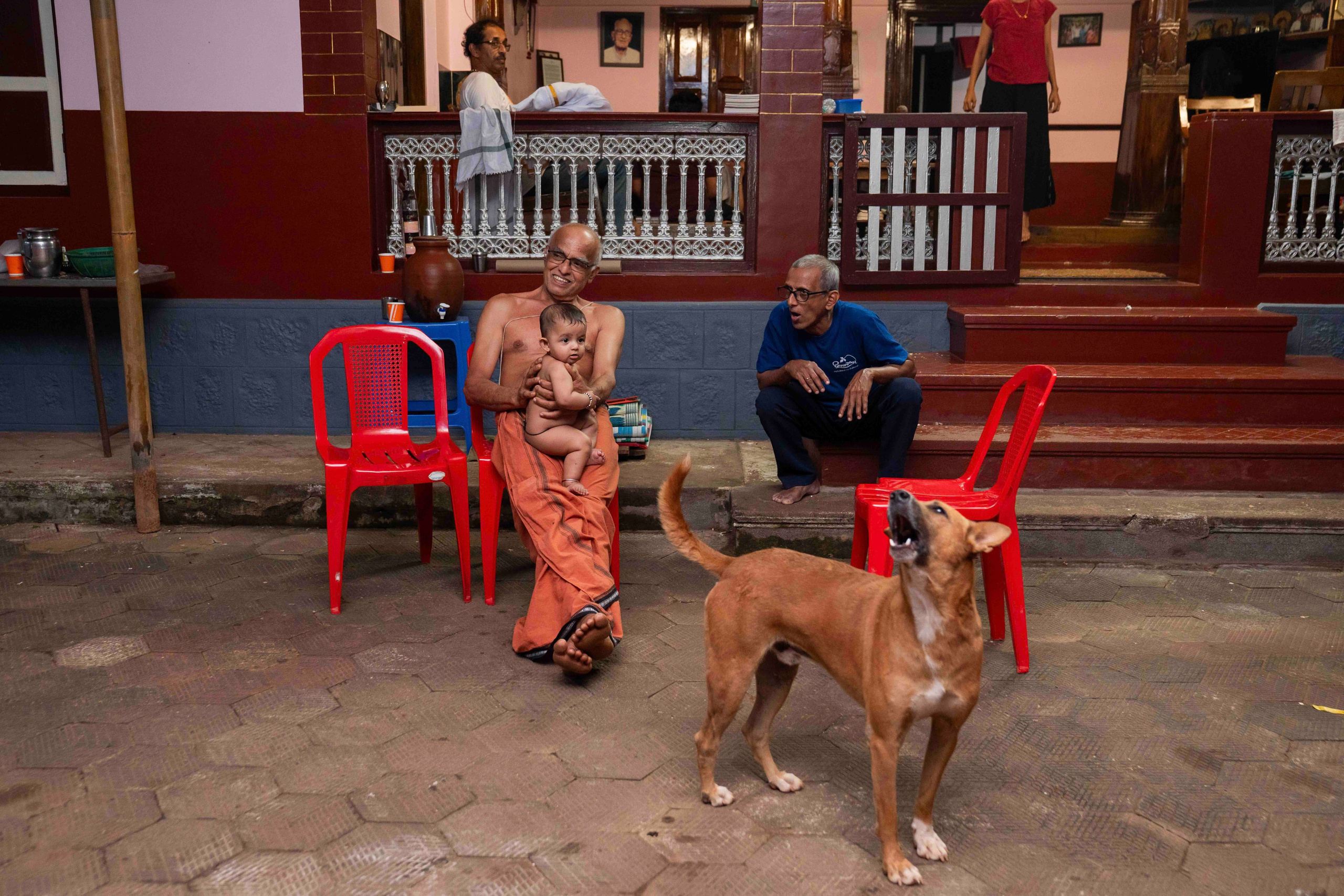 Every corner, all at once — Samanyu’s Upanayana. Documentary Wedding Photo & Film Studio | Truly Yours