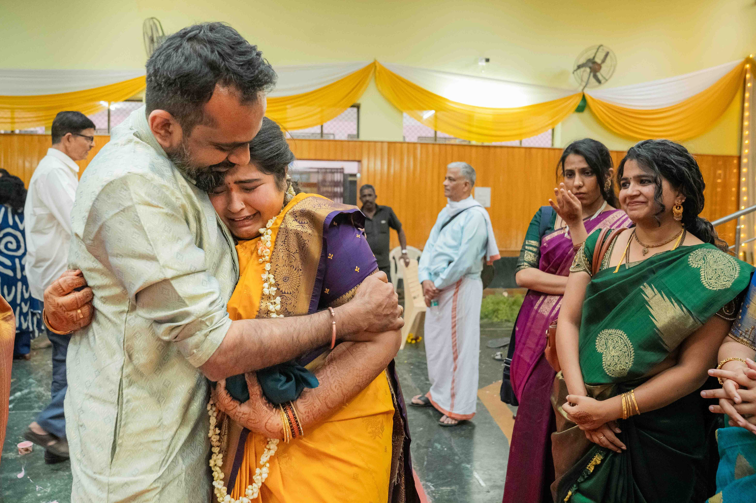 Aishwarya & Shashank. Documentary Wedding Photo & Film Studio | Truly Yours