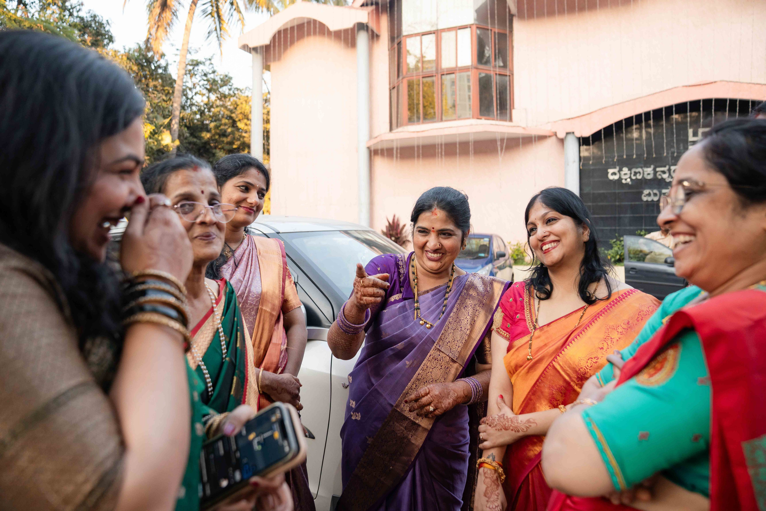 Aishwarya & Shashank. Documentary Wedding Photo & Film Studio | Truly Yours