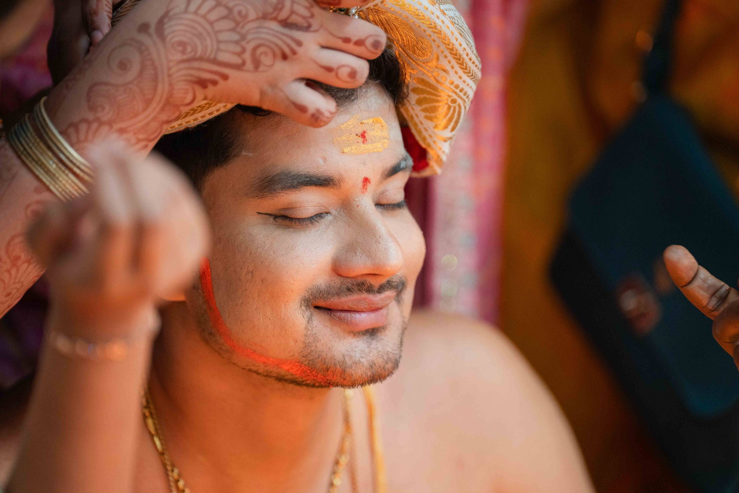 Aishwarya & Shashank. Documentary Wedding Photo & Film Studio | Truly Yours