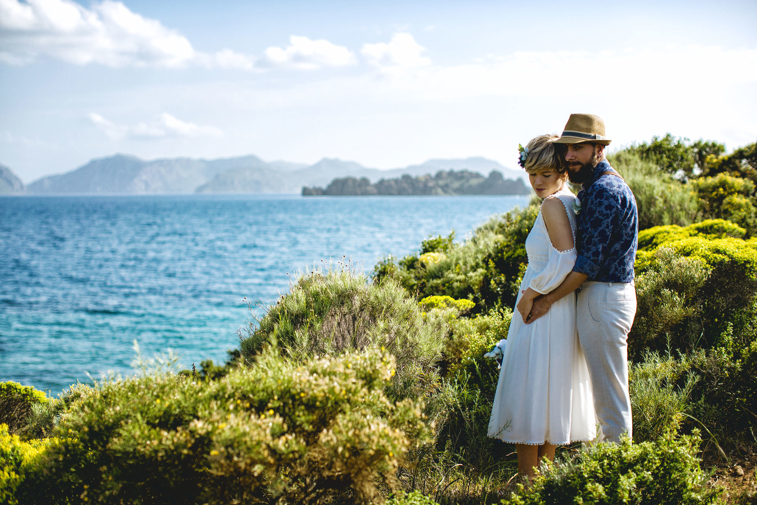 Outdoor wedding photo session on the wild rocky beaches of Amazon. Julia Ganch I Fashion Wedding Photography I Cappadocia Turkey