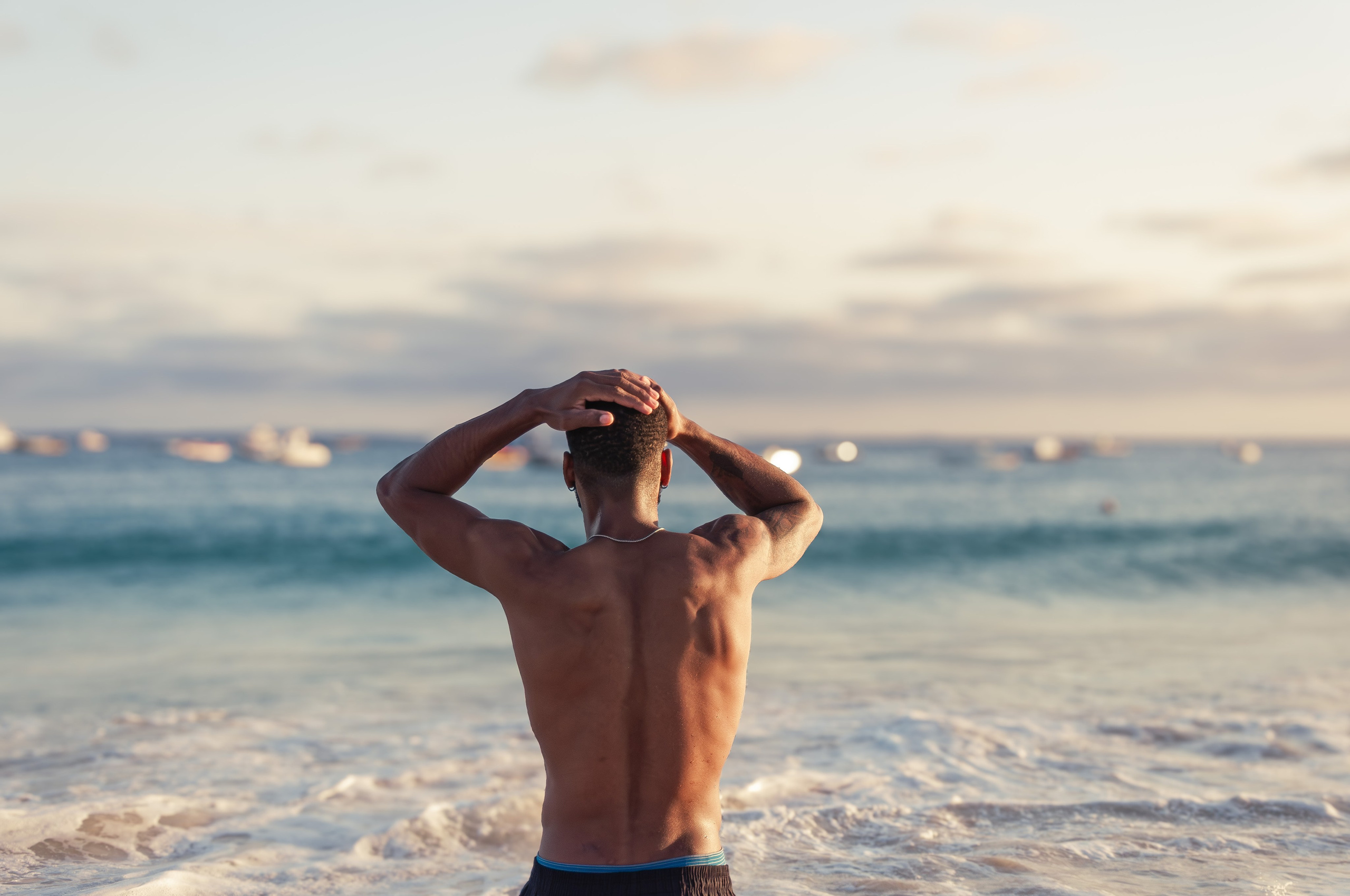 Creative colorful portraits. Éclat Photos. Exclusive portrait photography service