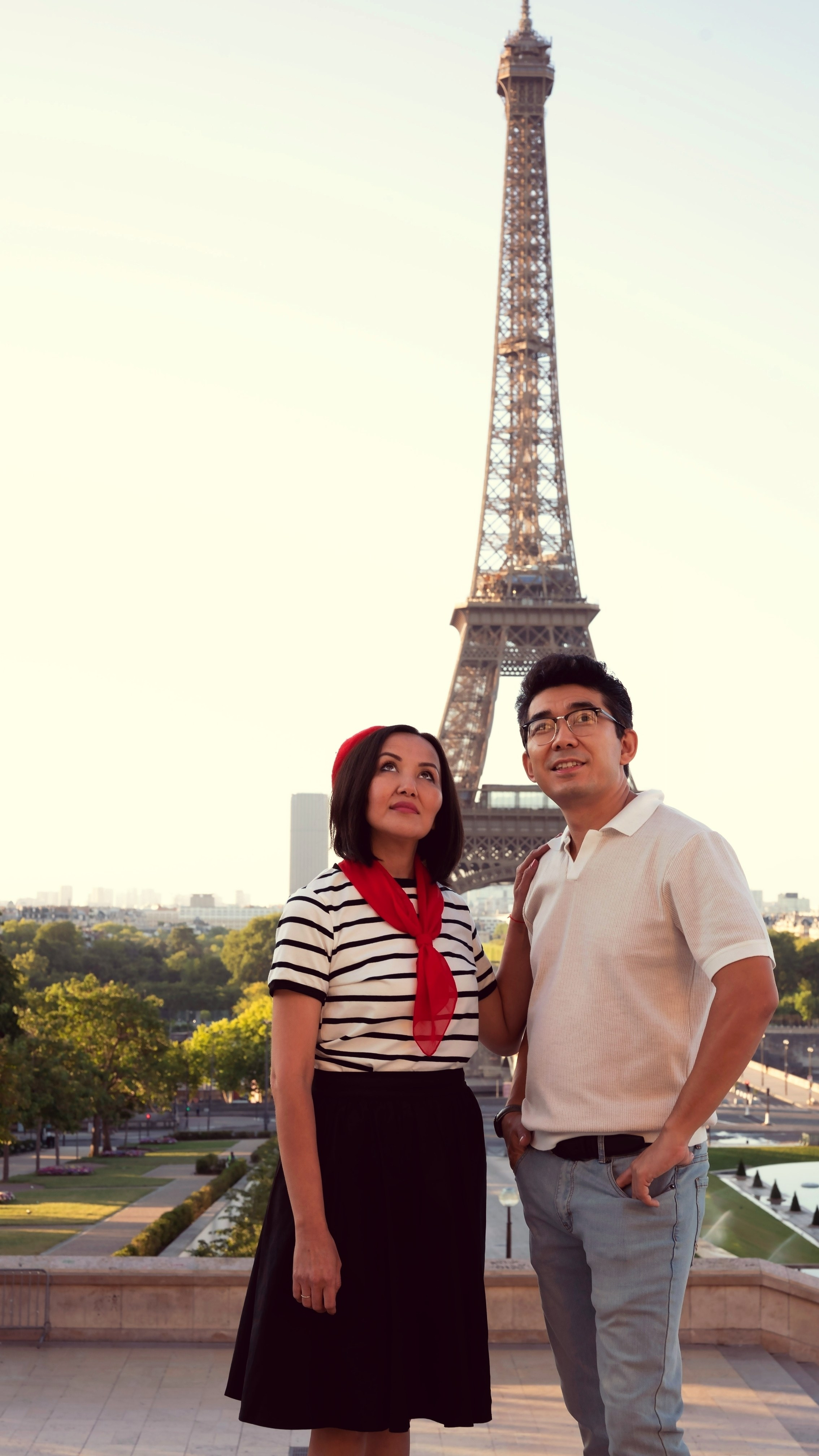 Lovestory photoshoot in Paris. Alina Tagzieva- a photograper in Paris