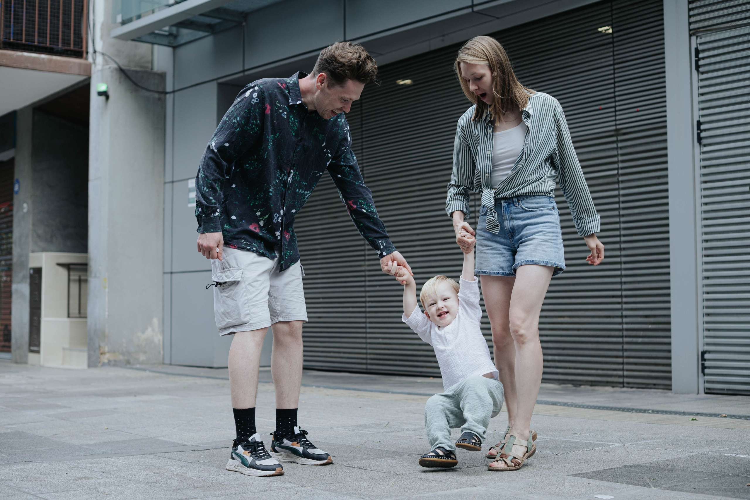 Two years later. Photographer @elmirkami in the city of Buenos Aires