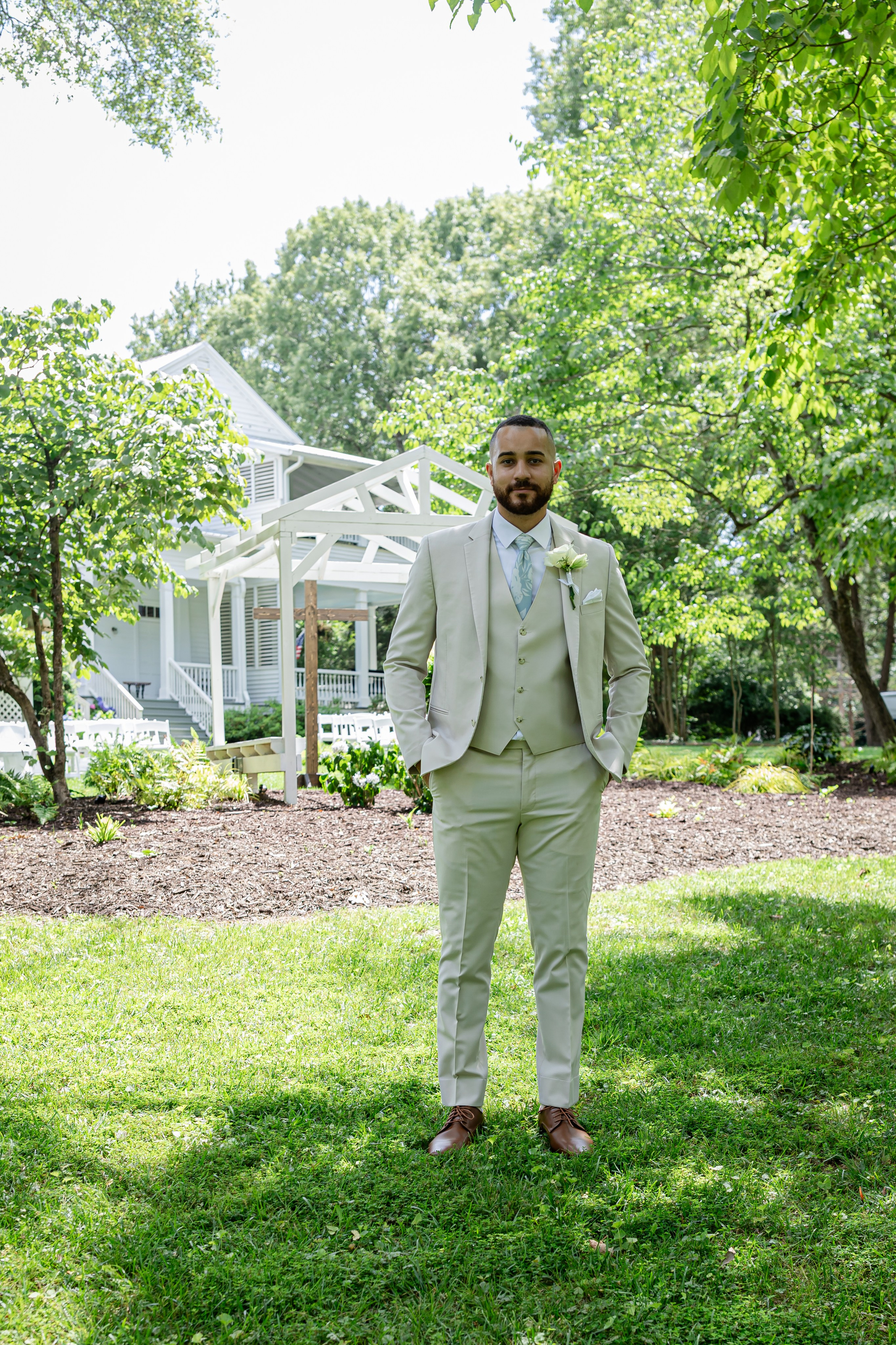 Blue wedding of Stacey and Madison at Liberty Hall Bed & Breakfast located in Traveler’s Rest SC. Wedding and portrait photography in Greenville SC