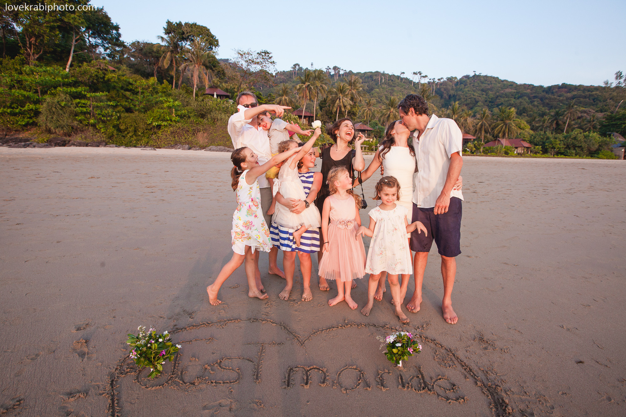 Wedding Vows Set Up in Krabi and Koh Lanta. Photography & Events Thailand Krabi