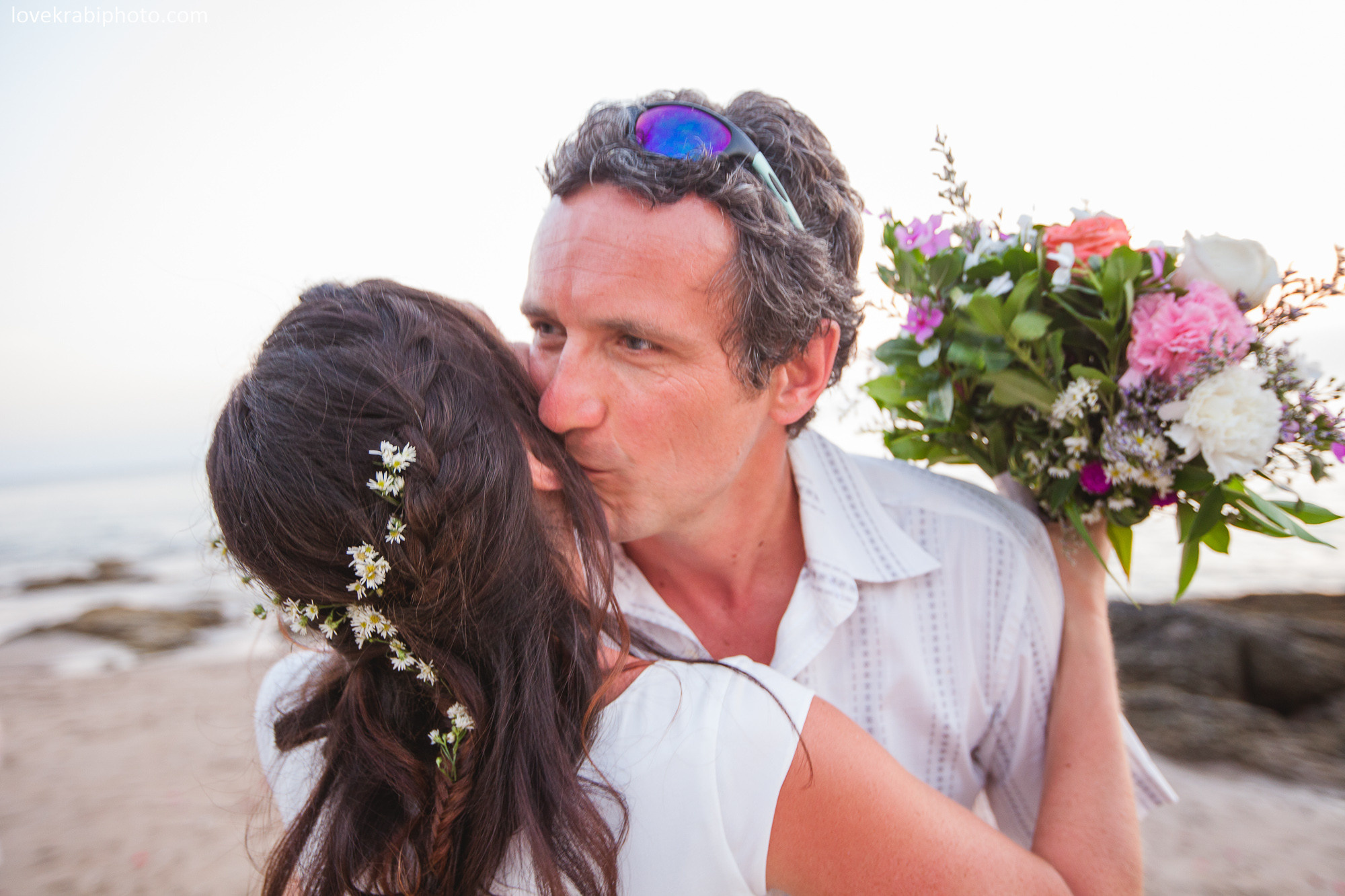 Wedding Vows Set Up in Krabi and Koh Lanta. Photography & Events Thailand Krabi