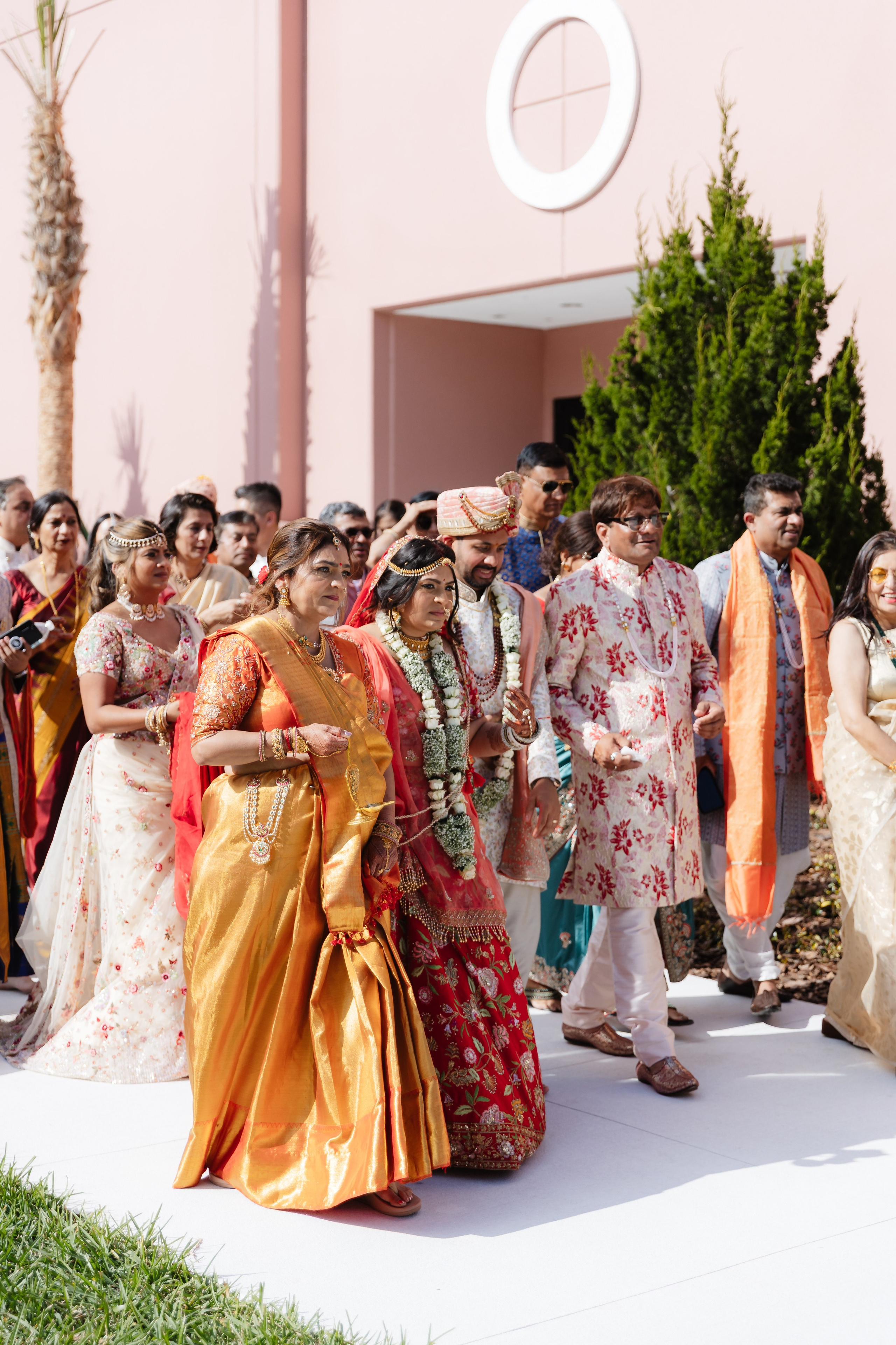A Sacred Hindu Celebration of Love, Ritual, and Tradition. YES I DO PRODUCTION — Wedding photography&videography