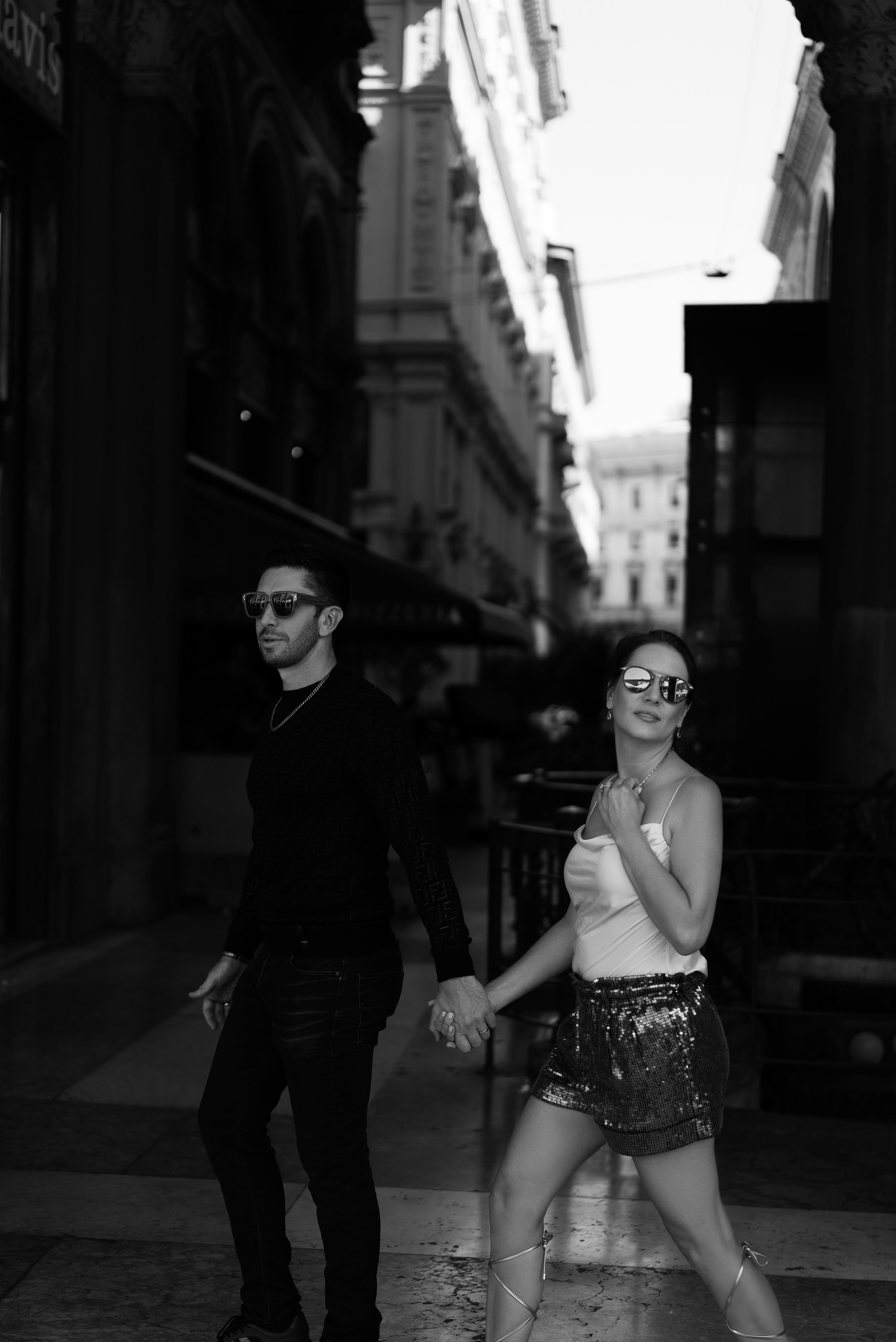 Love Story. Julia Di |Fashion streetstyle photographer|videomaker in Milan & Paris