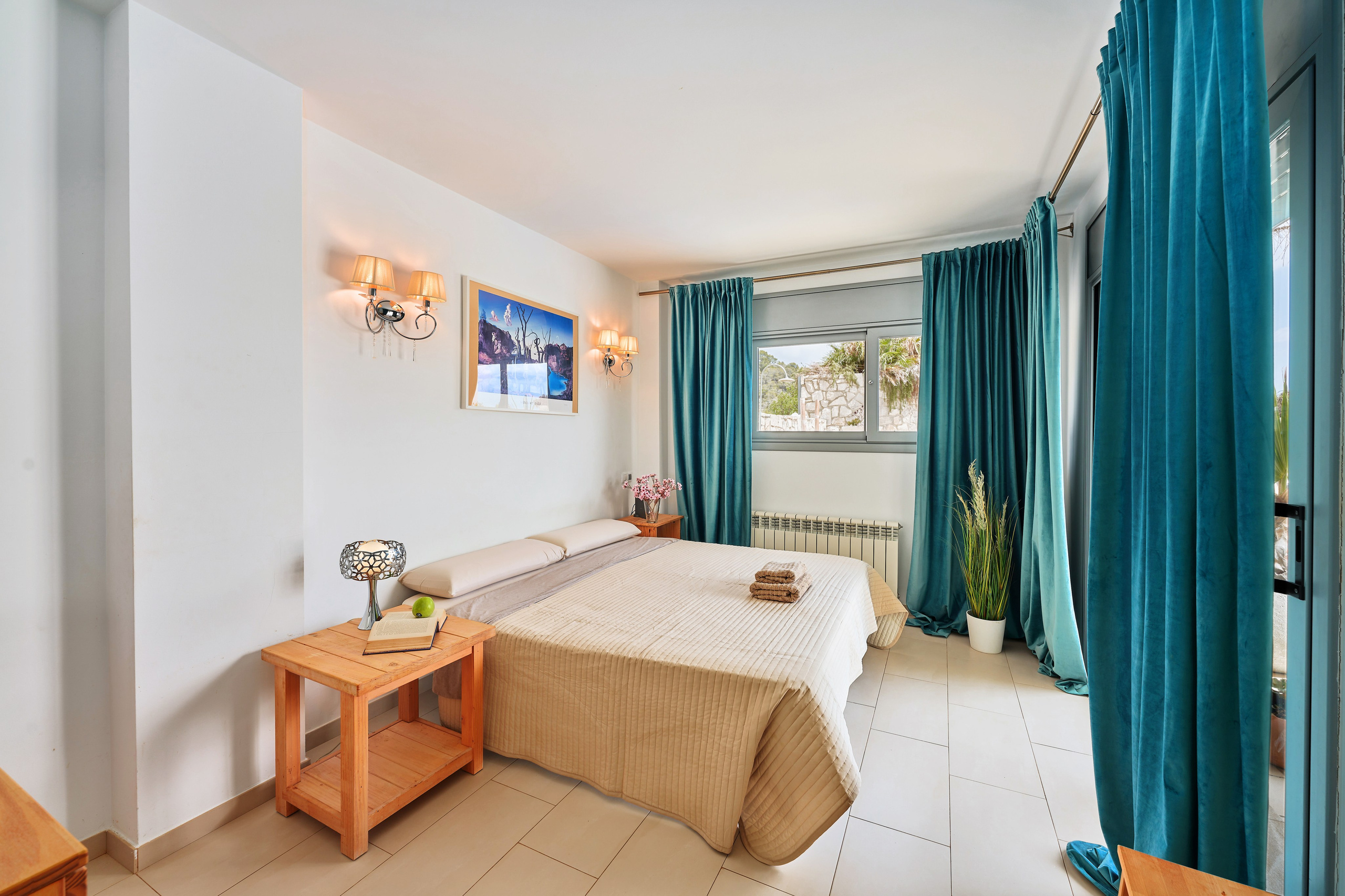 Property. Photographer @ Studio | Barcelona — Svyatoslav Usmyal