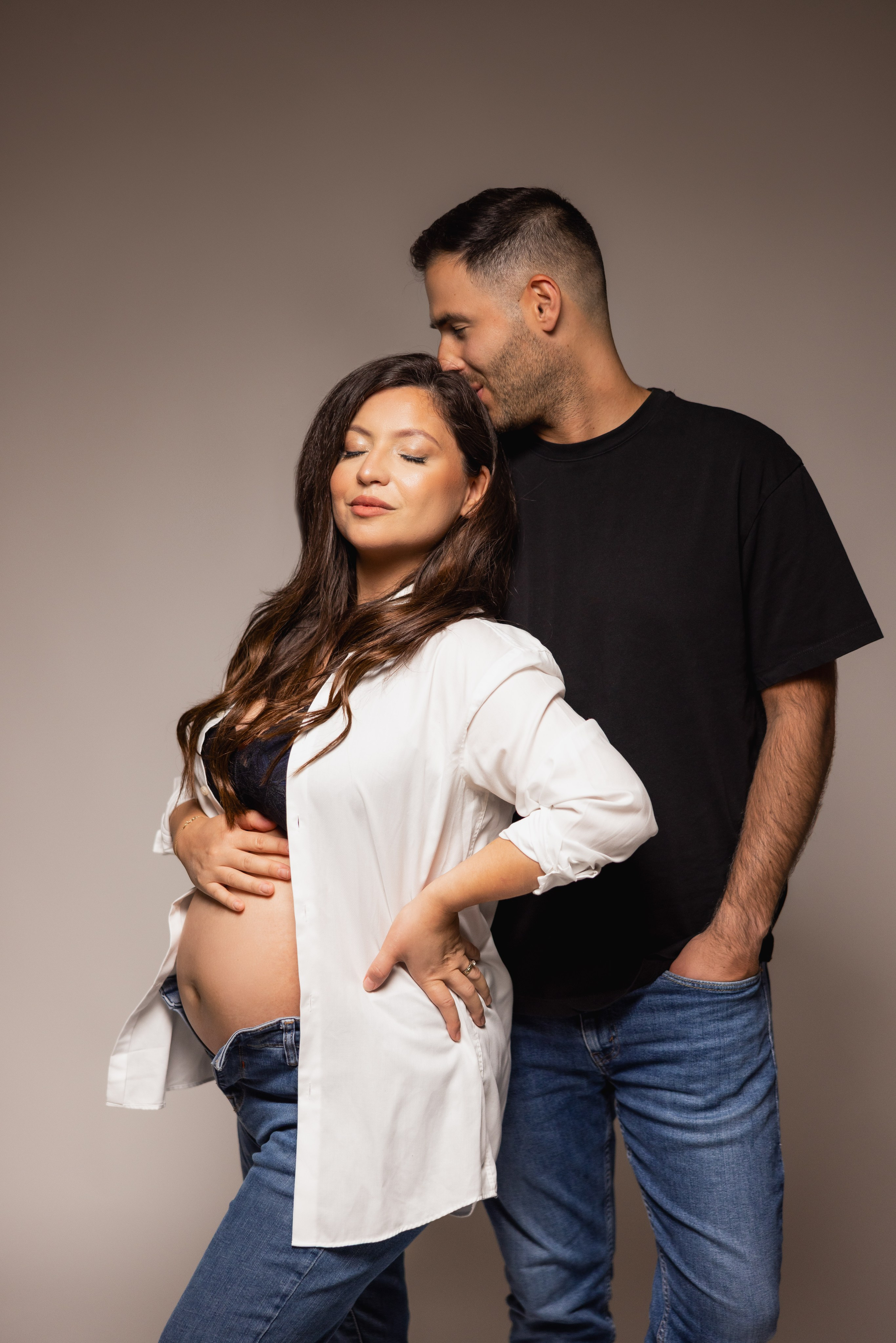 Babybauchshooting. Neugeborenenfotografie Pforzheim Katharina Jozic