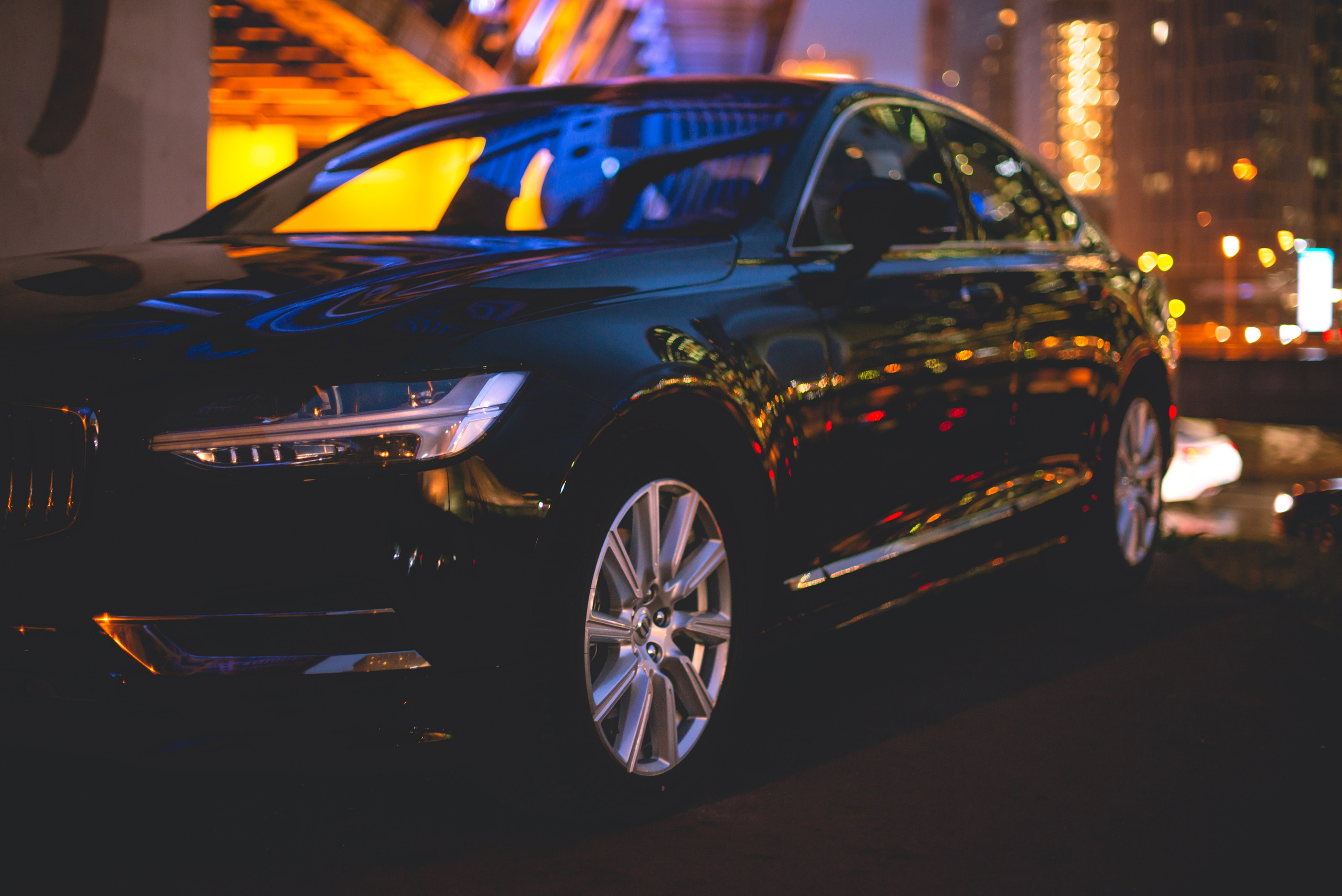 Ночная съемка Volvo S90. ФОТОГРАФ МЕКСИКА КИНТАНА-РОО