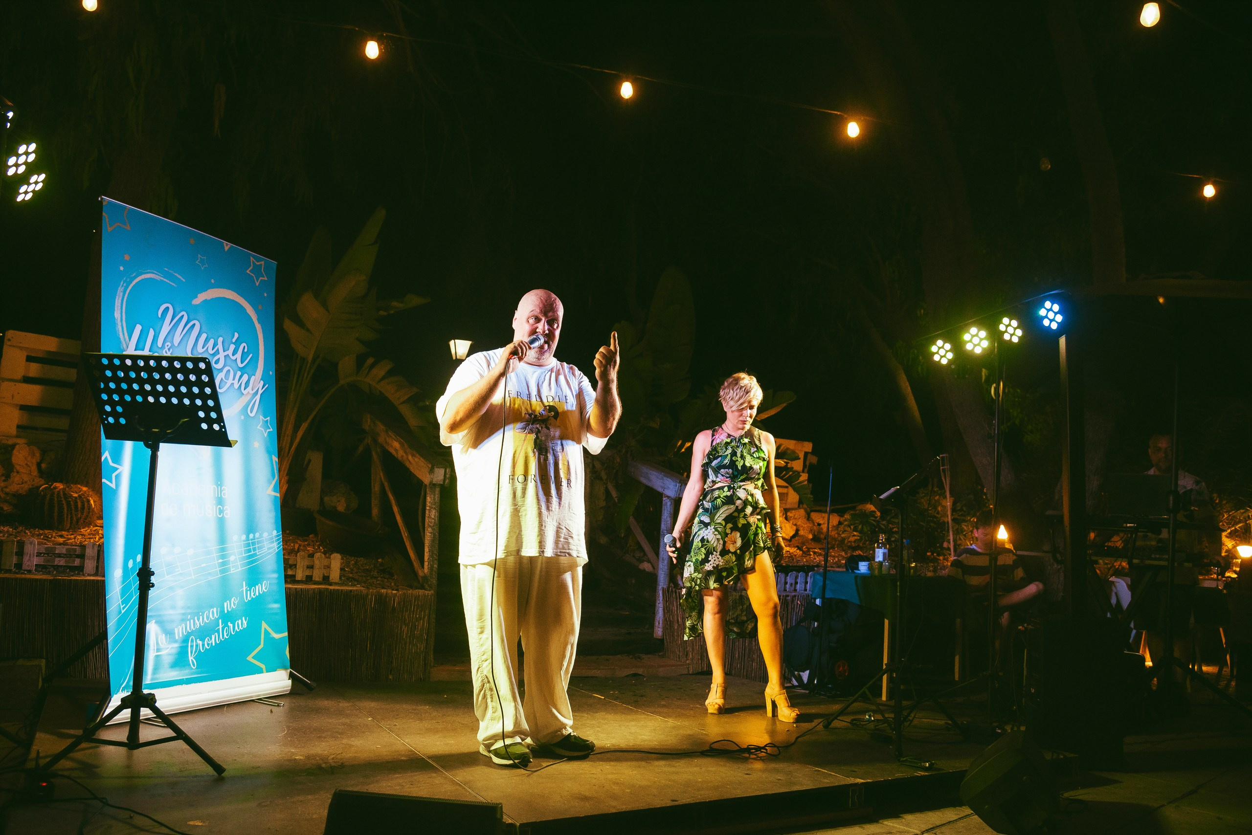 Photo report from a creative evening at the El Bosque Animado restaurant, Torrevieja