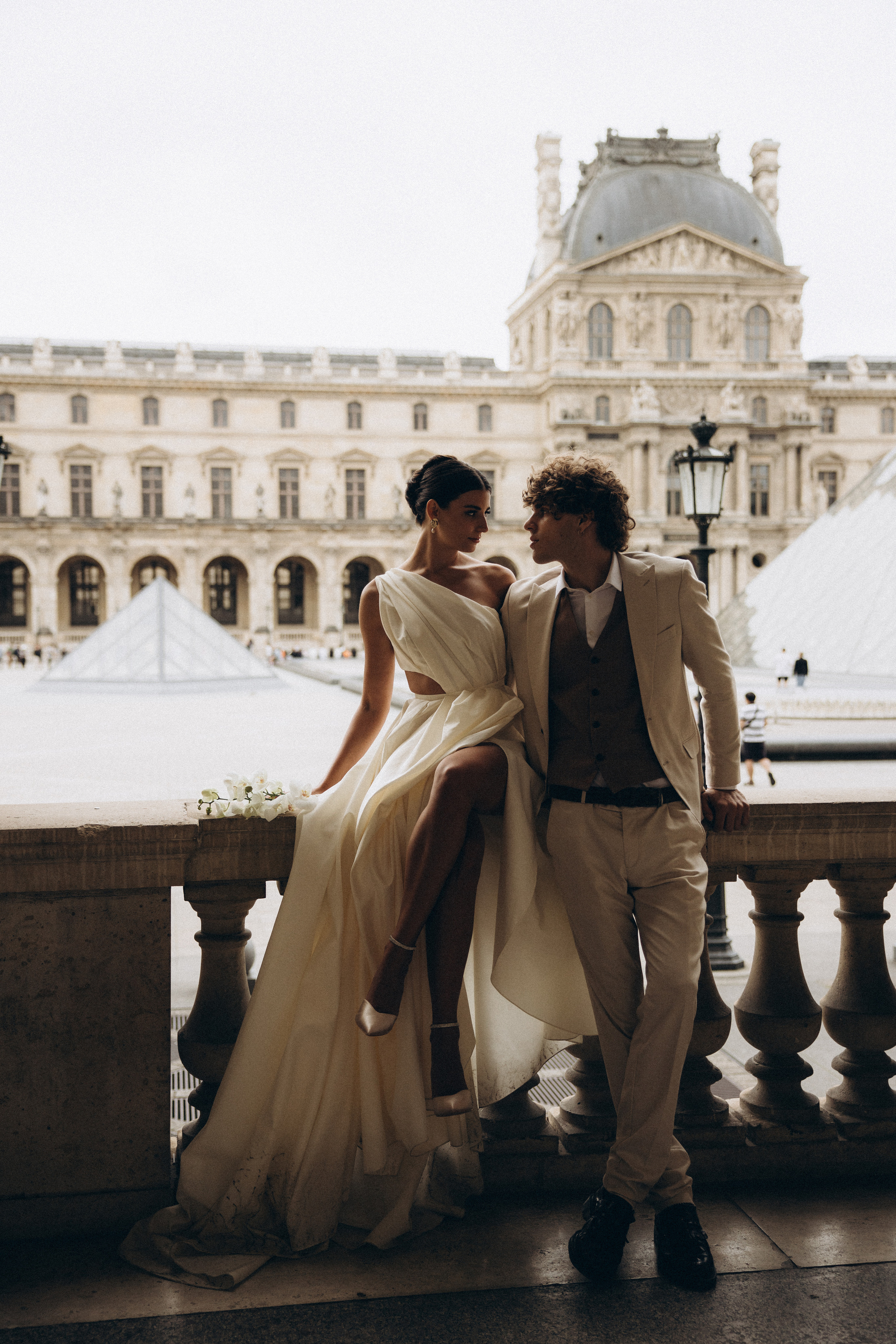 Wedding in Paris. Eugénie Smirnova — your photographer in Toulouse and southwest France