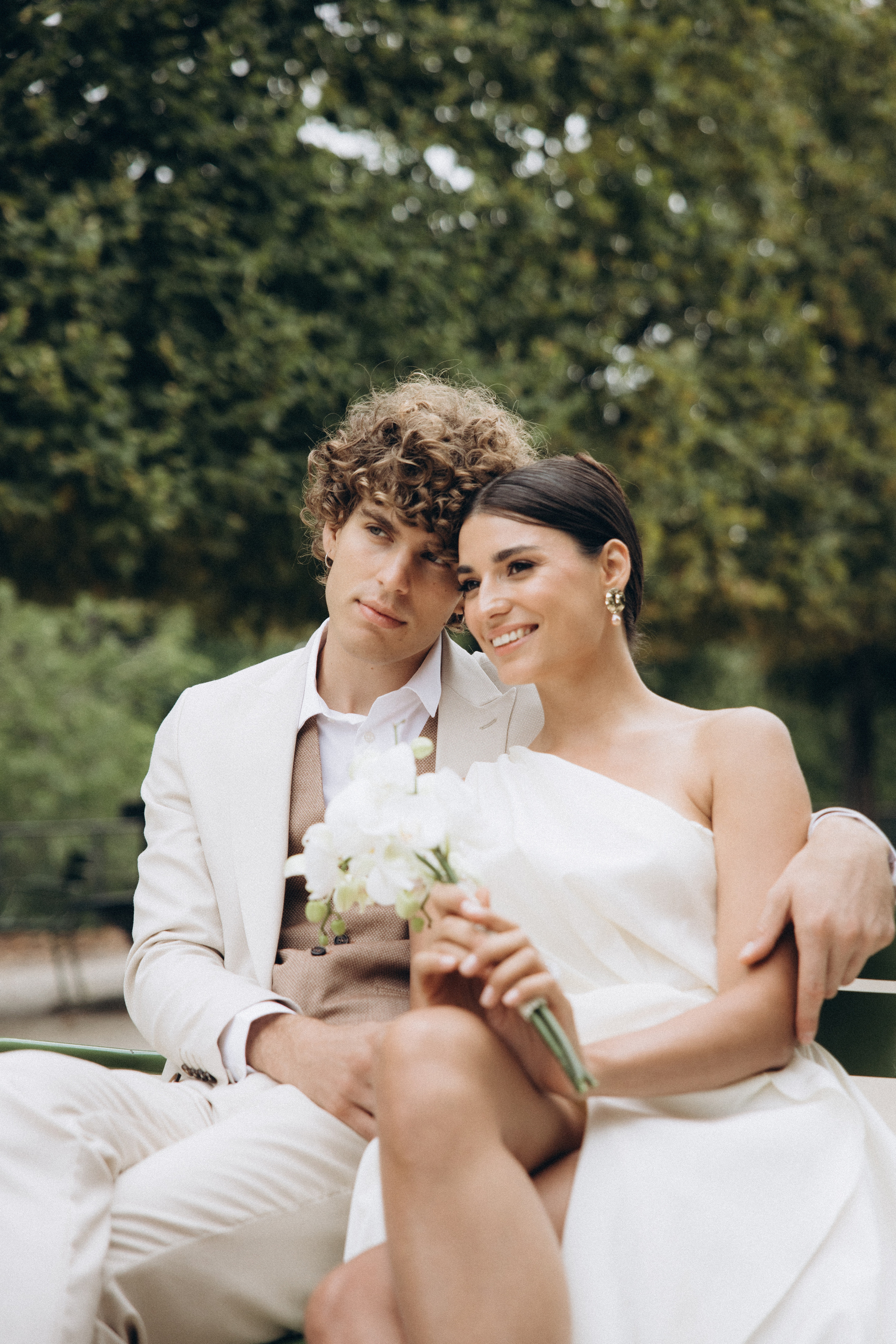 Wedding in Paris. Eugénie Smirnova — your photographer in Toulouse and southwest France