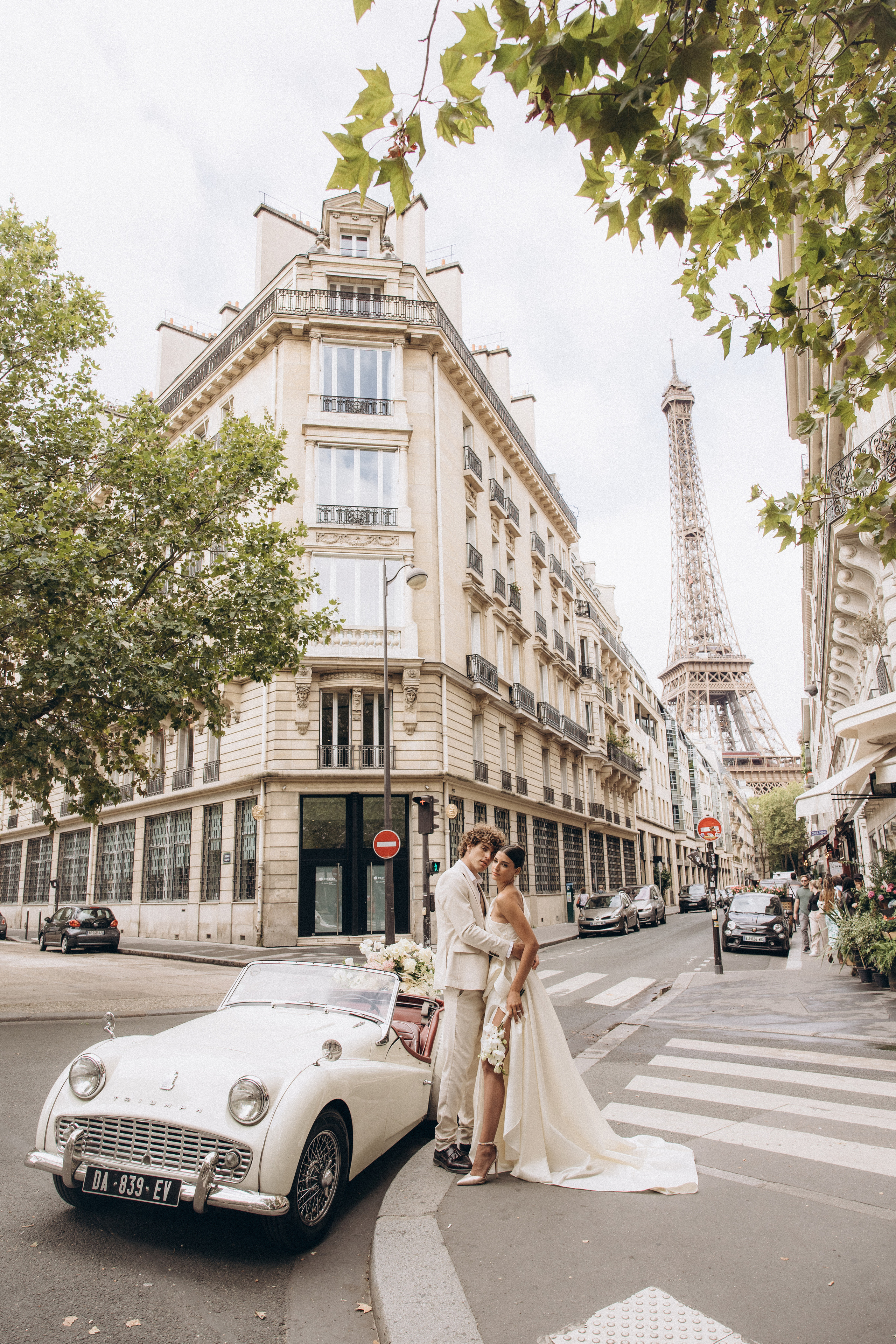 Wedding in Paris. Eugénie Smirnova — your photographer in Toulouse and southwest France