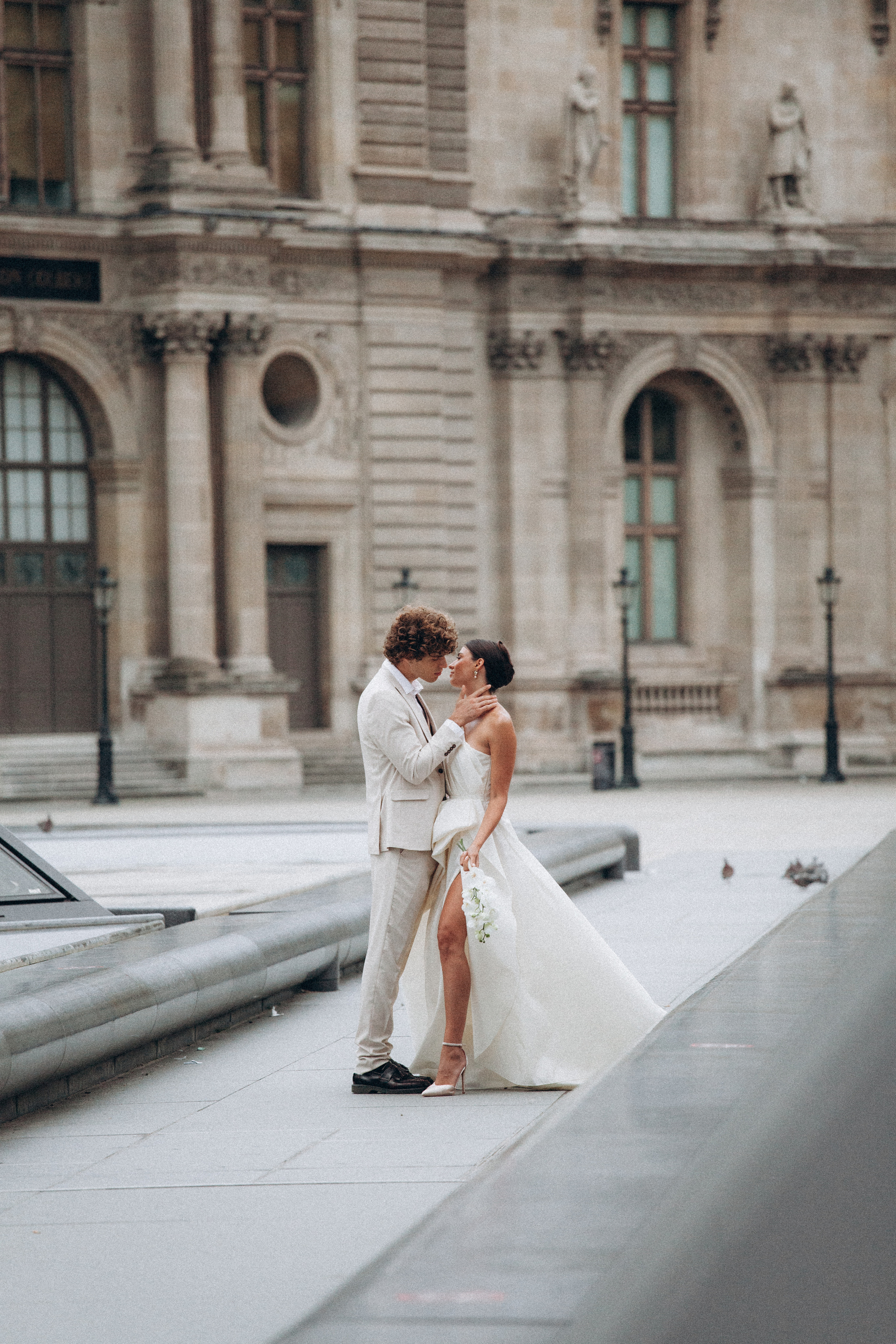 Wedding in Paris. Eugénie Smirnova — your photographer in Toulouse and southwest France