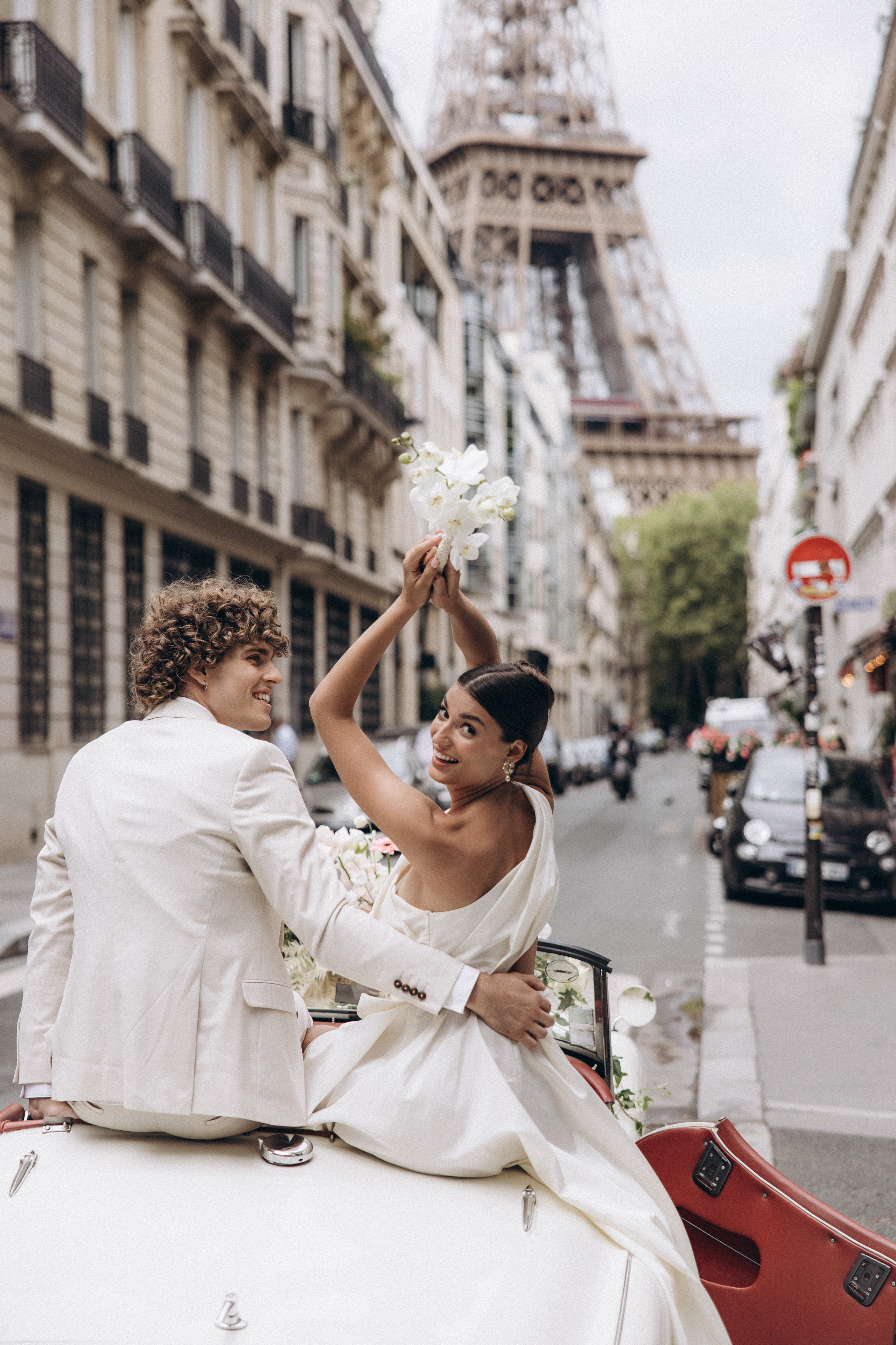 Wedding in Paris. Eugénie Smirnova — your photographer in Toulouse and southwest France