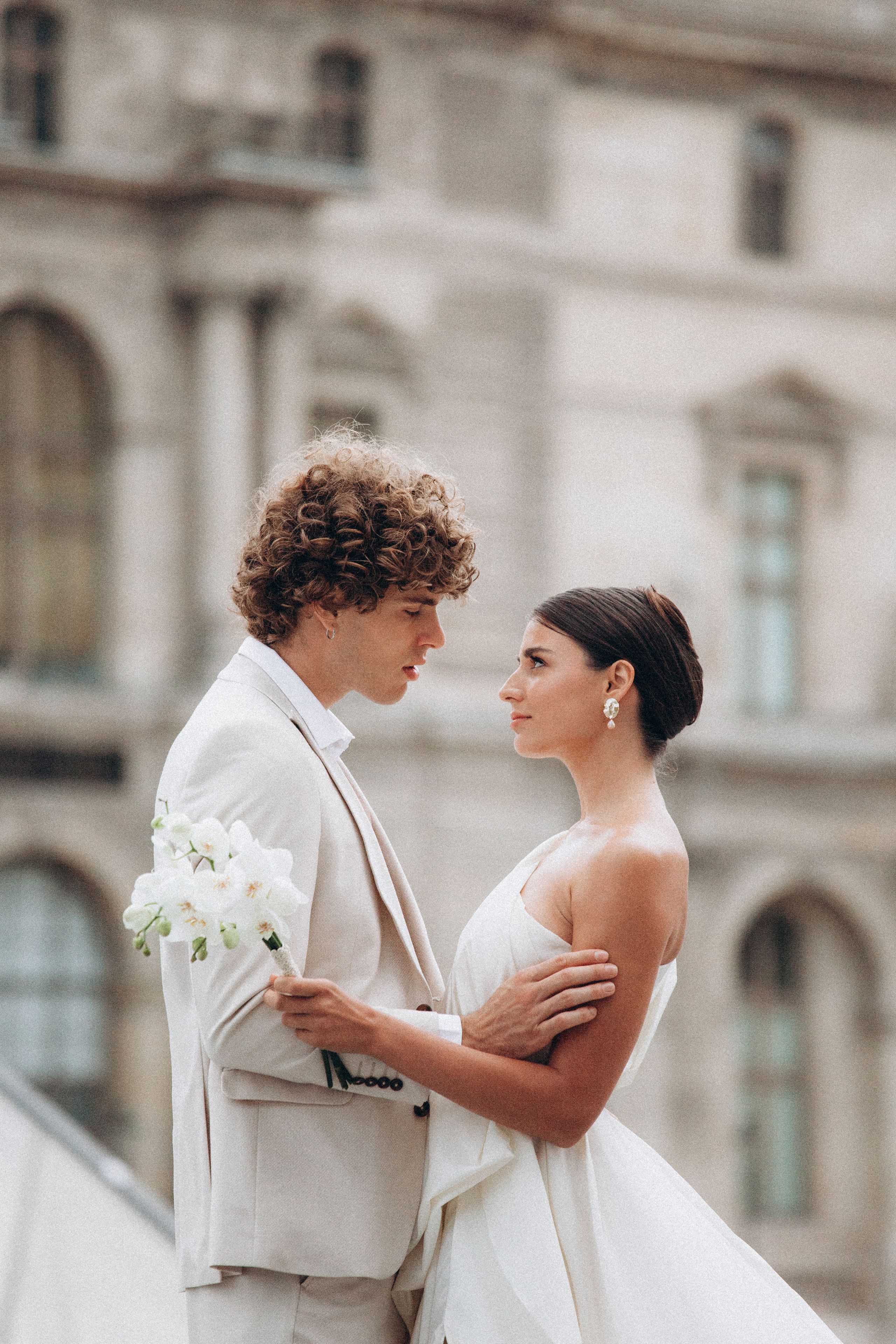 Wedding in Paris. Eugénie Smirnova — your photographer in Toulouse and southwest France