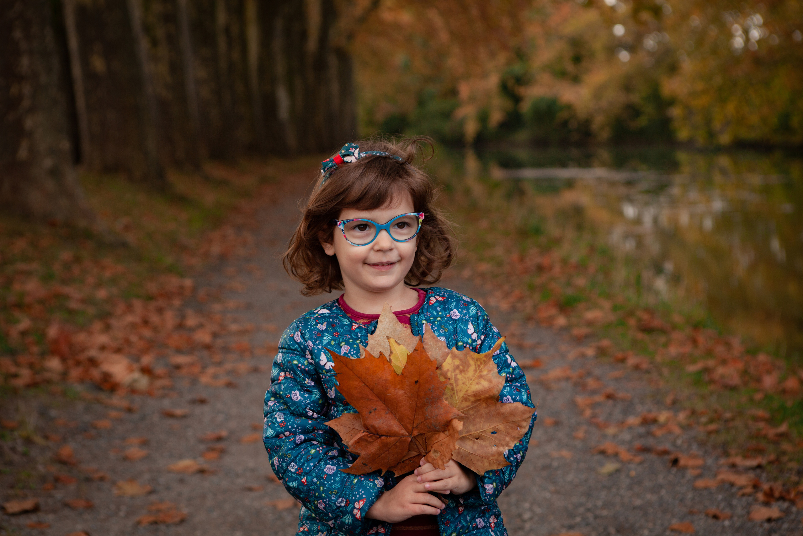 Autumn photo session. Eugénie Smirnova — your photographer in Toulouse and southwest France