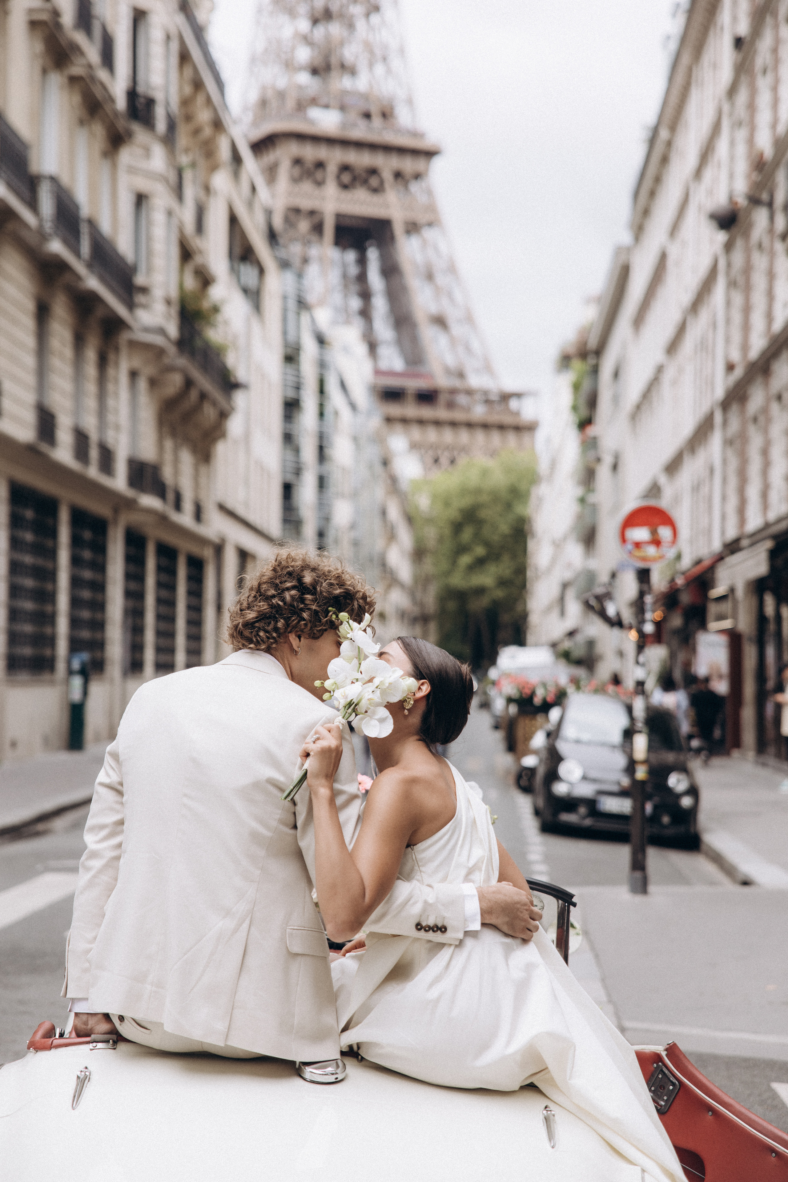 Wedding in Paris. Eugénie Smirnova — your photographer in Toulouse and southwest France