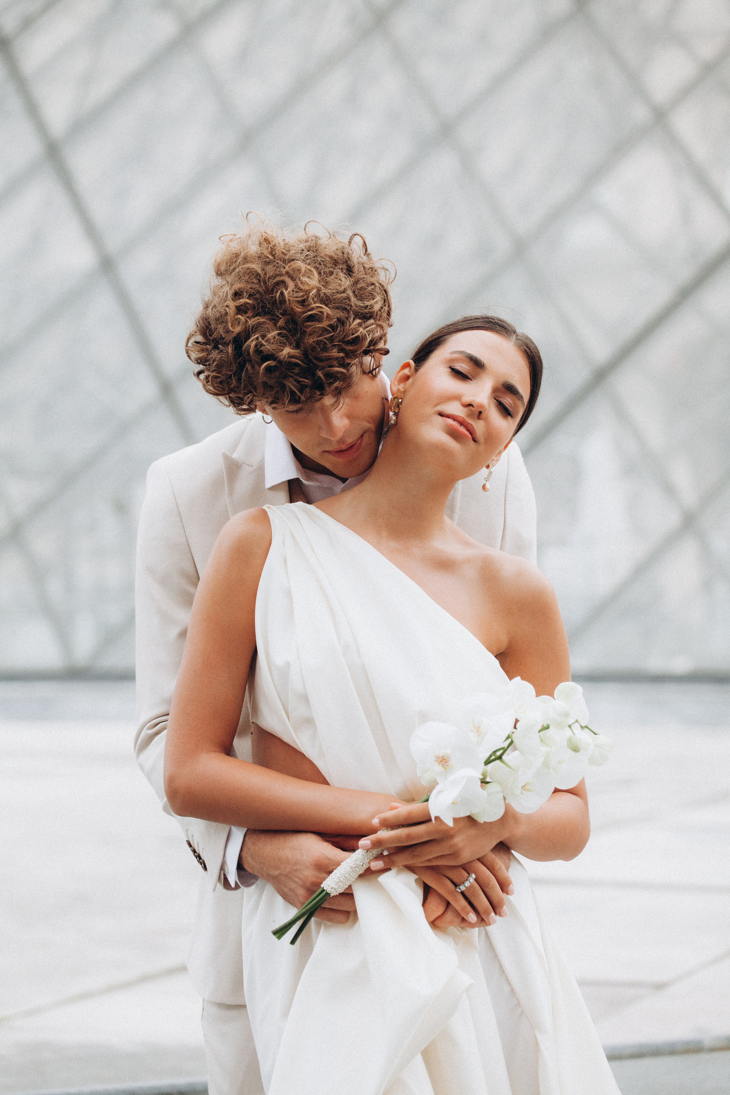 Wedding in Paris. Eugénie Smirnova — your photographer in Toulouse and southwest France