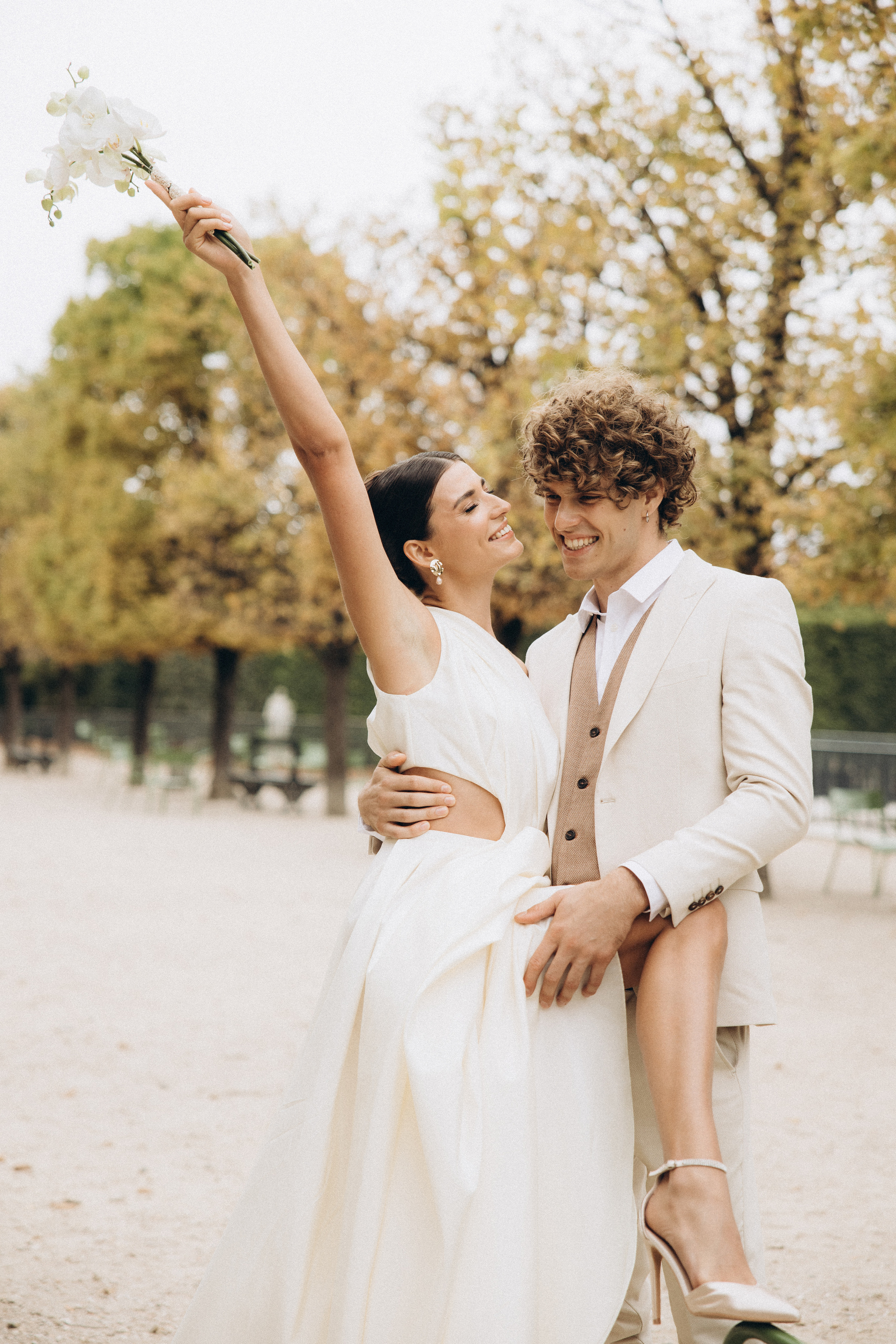 Wedding in Paris. Eugénie Smirnova — your photographer in Toulouse and southwest France