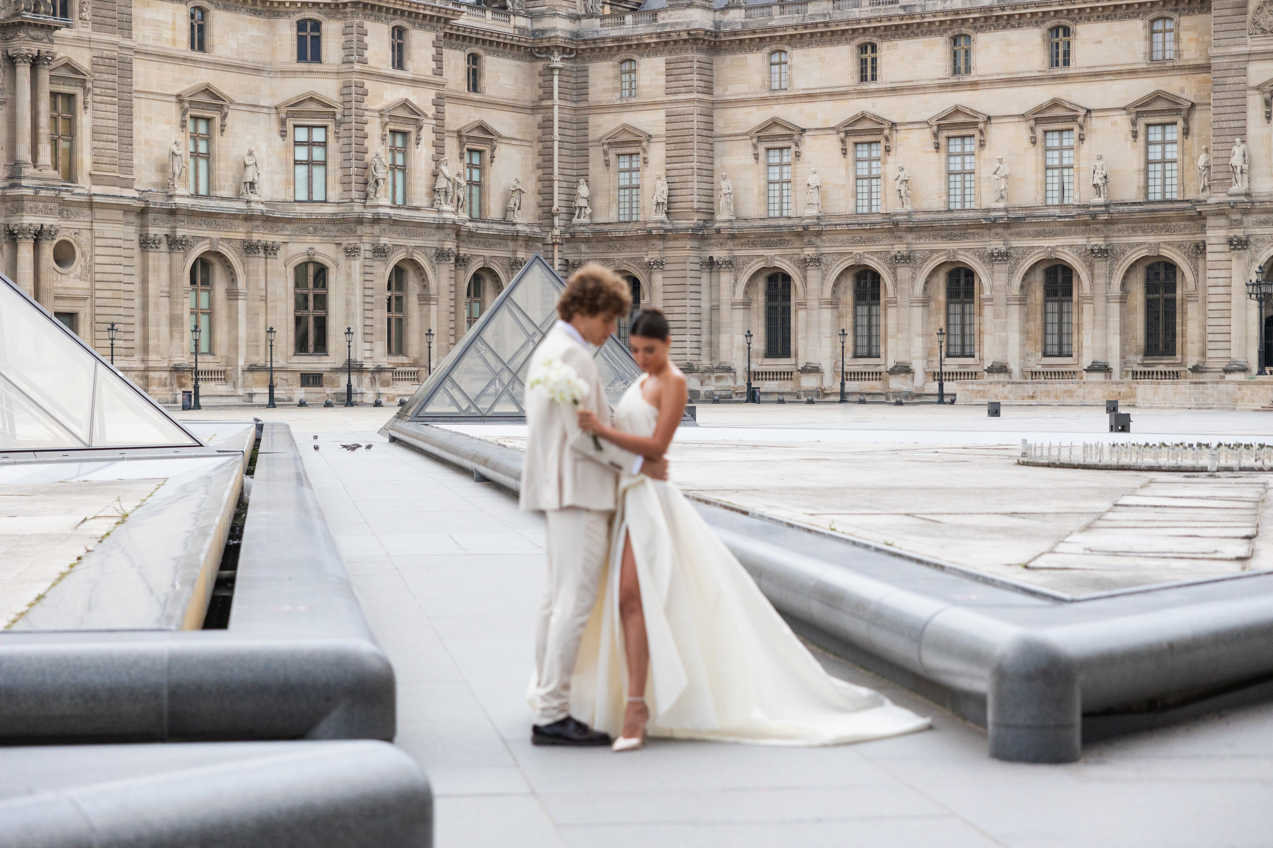 Wedding in Paris. Eugénie Smirnova — your photographer in Toulouse and southwest France