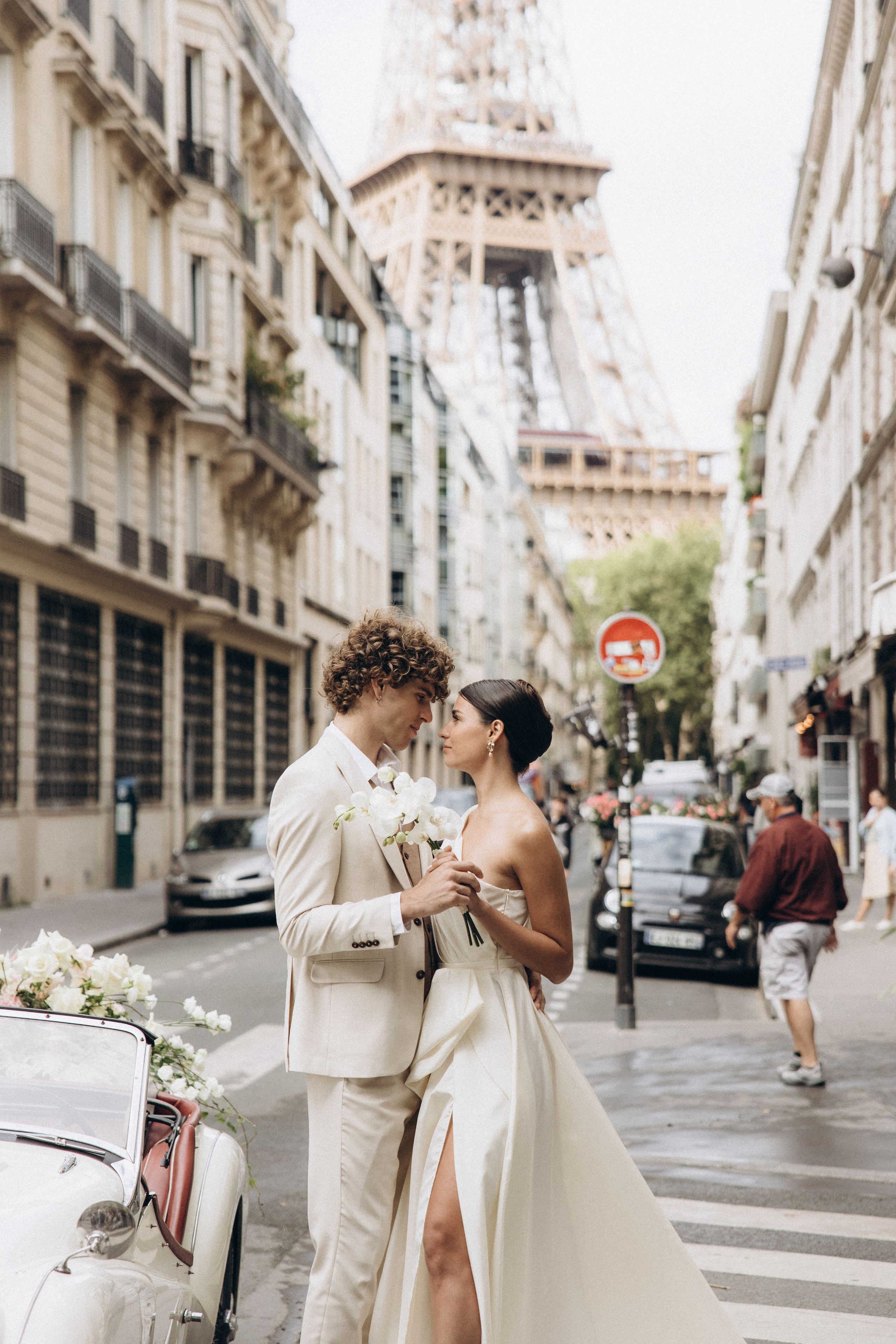 Wedding in Paris. Eugénie Smirnova — your photographer in Toulouse and southwest France
