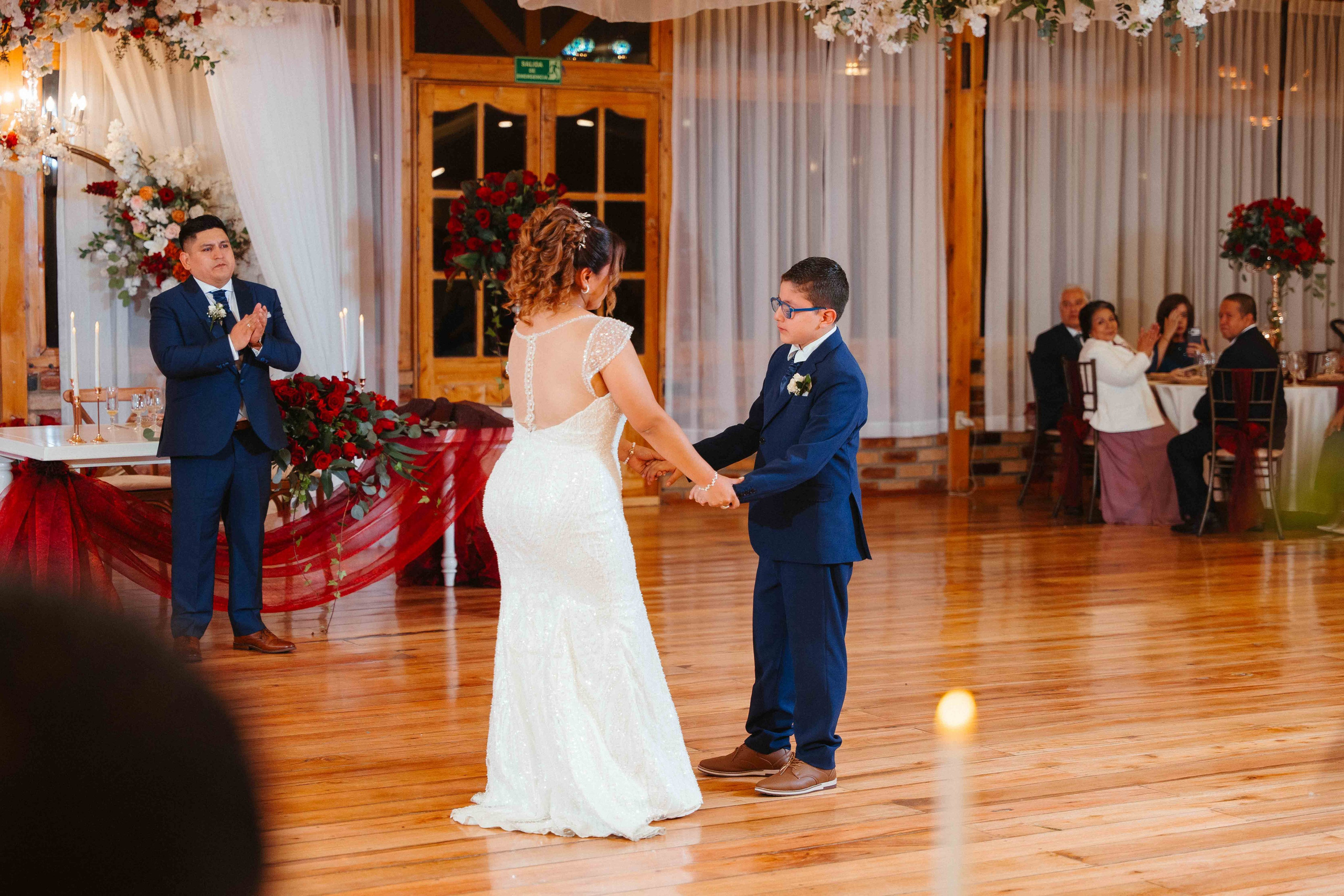 Ivan y Maria. Fotógrafo de bodas en Loja Ecuador | Piero Alvarez PH