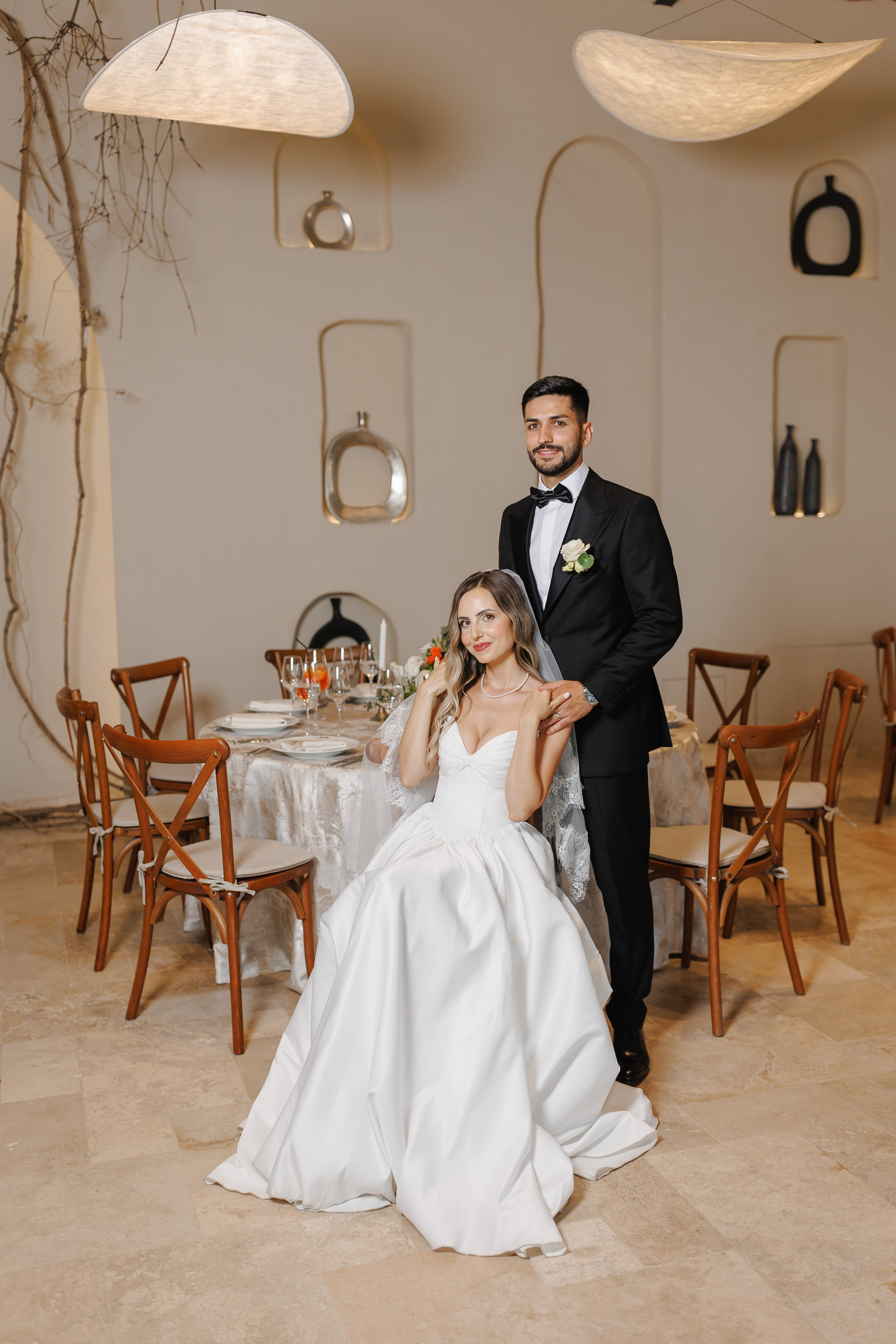 Wedding Photographer in Bucharest — Manu Ivanciu